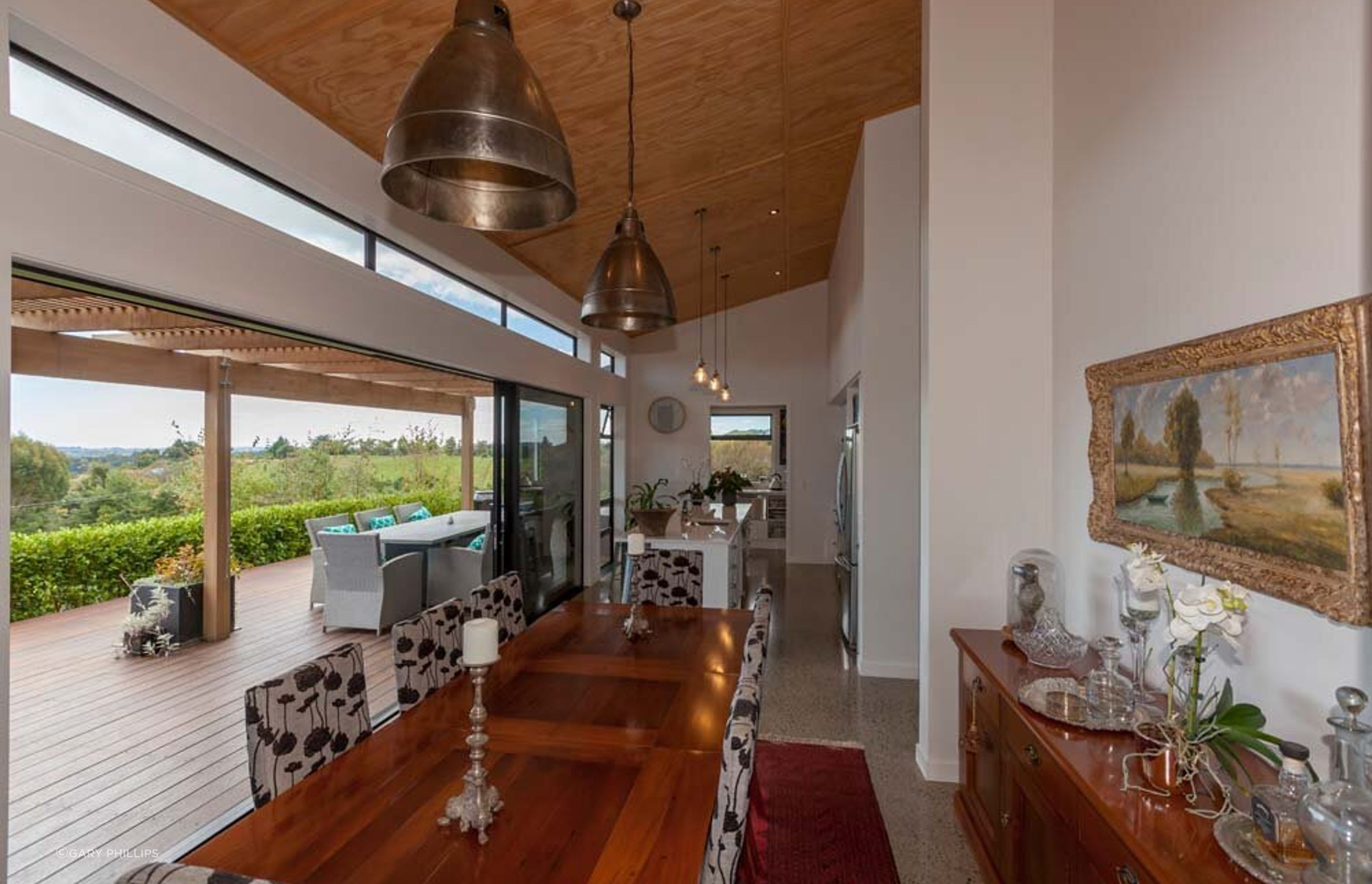 Manakau House