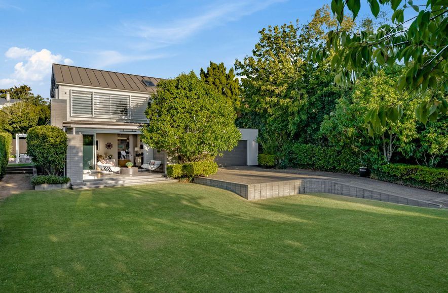 Epsom New House