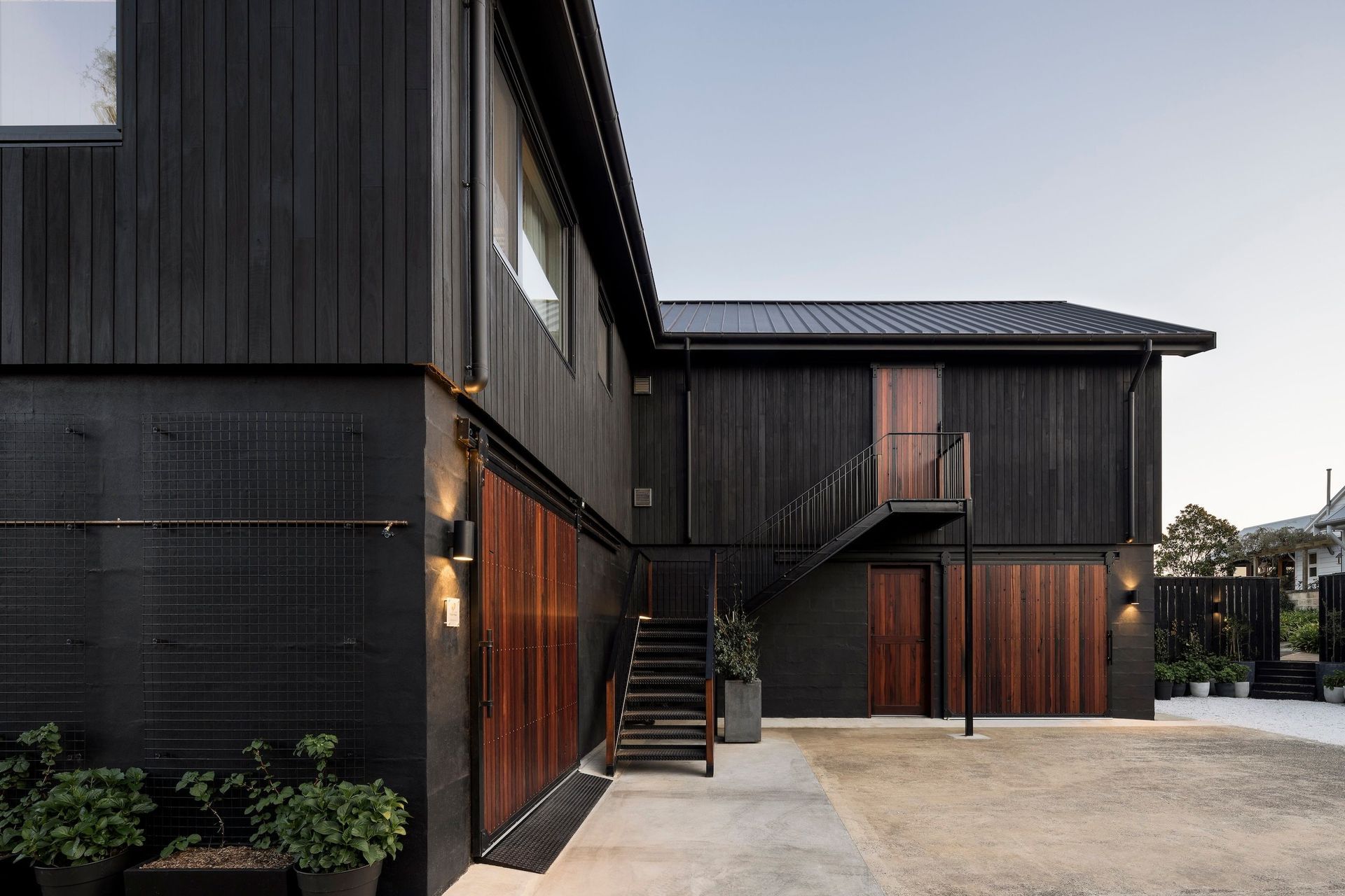 15-envirotecture-robertsonpassivhaus-passivhaus-newsouthwales-exterior.jpg