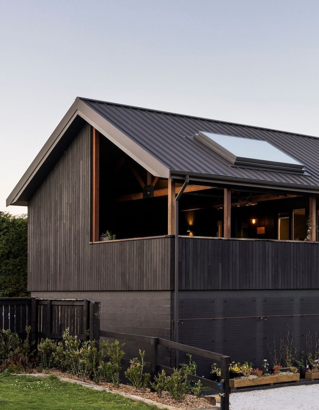 16-envirotecture-robertsonpassivhaus-passivhaus-newsouthwales-exterior-2.jpg