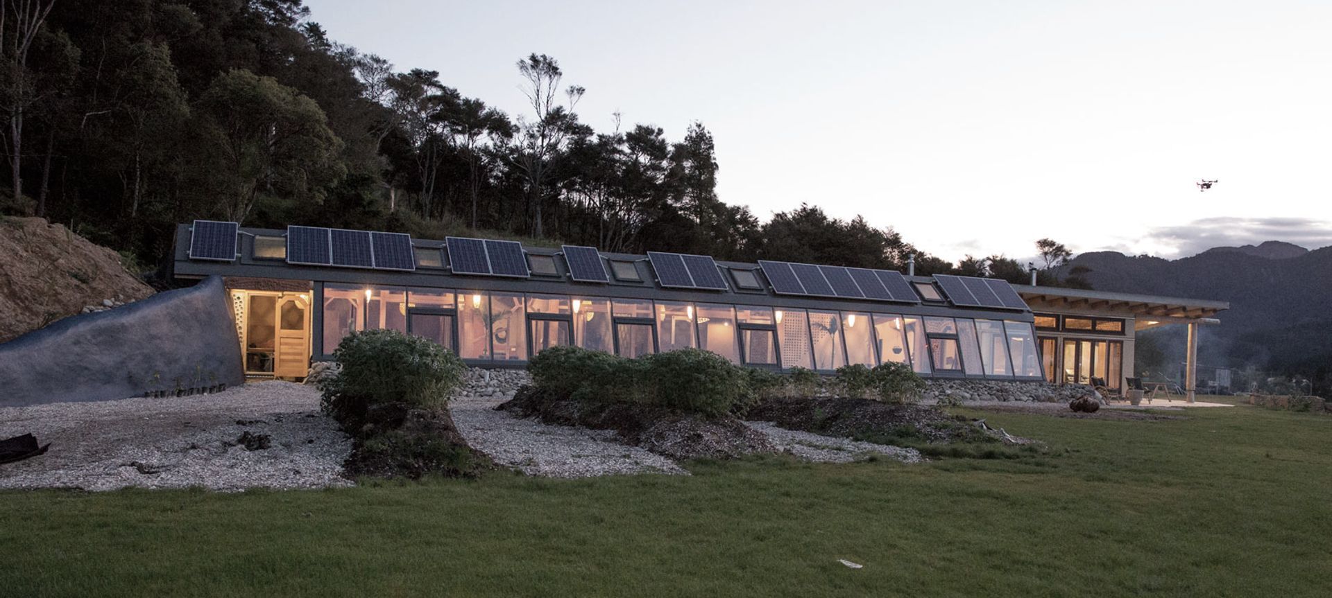 Earthship - Solar banner