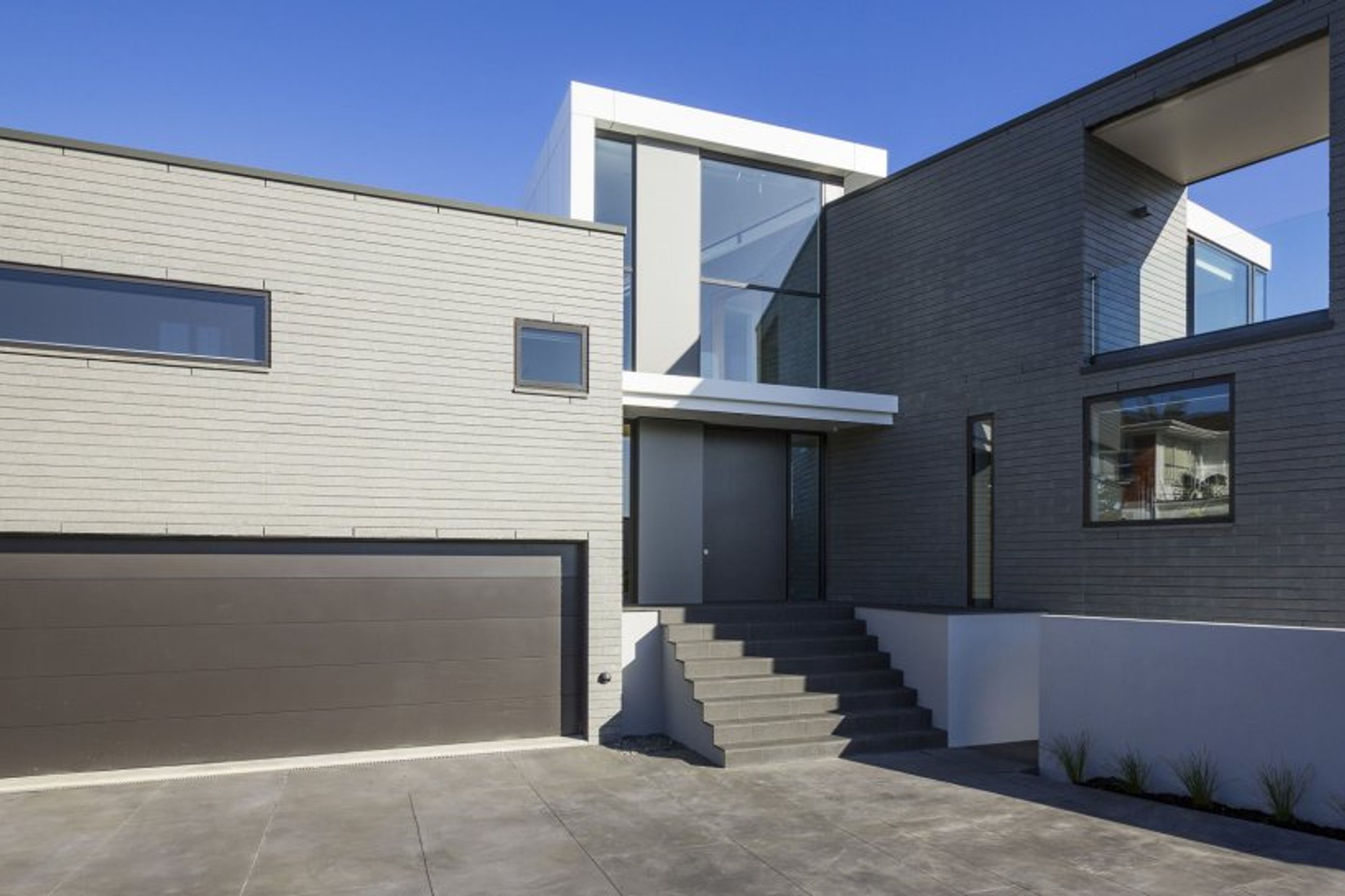 Contemporary &amp; Stylish Architectural Masonry 20 series