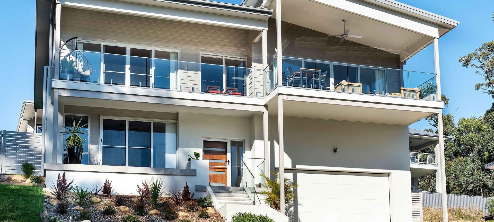 Two Storey Home on steep block banner