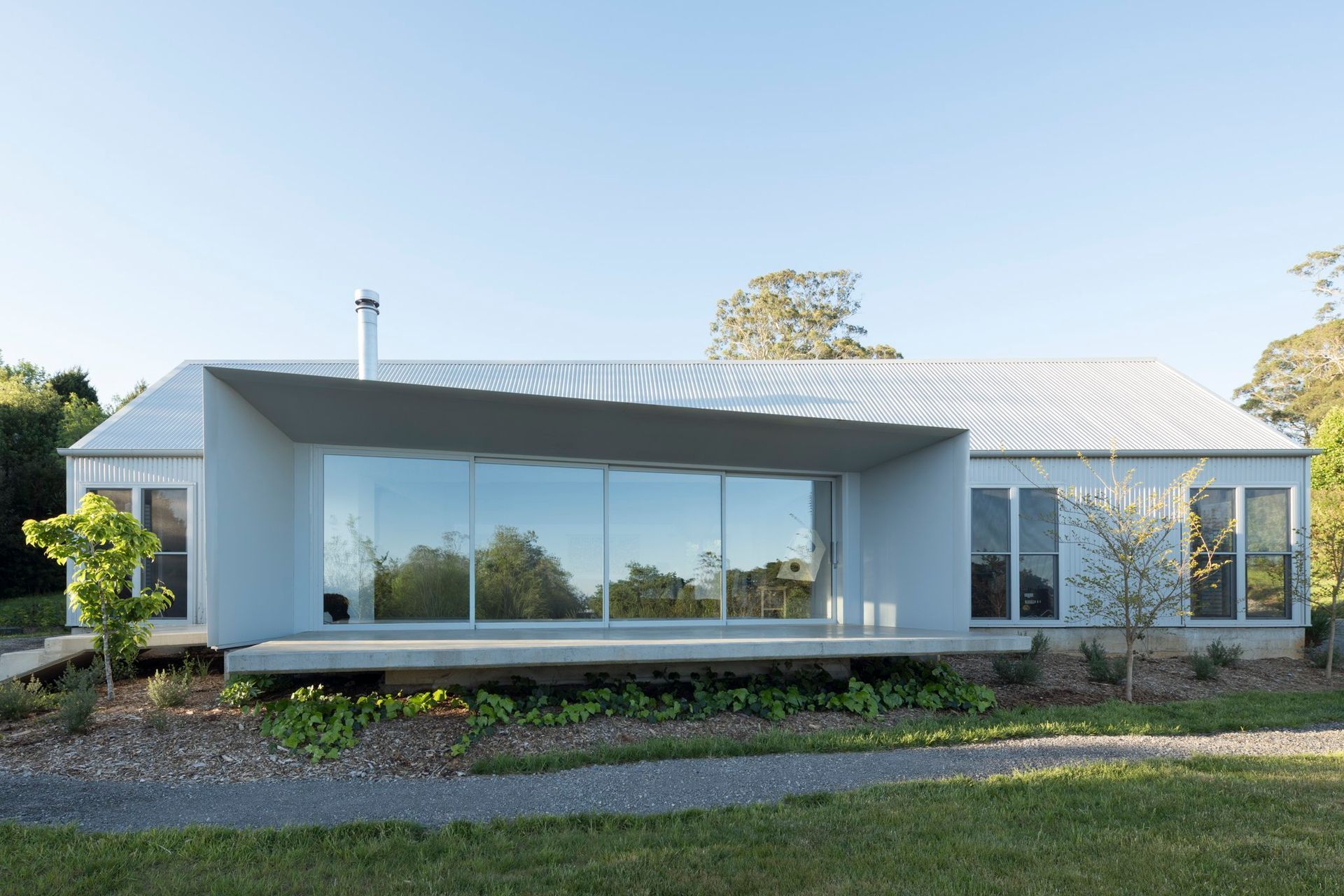 19TFPhotoLukeMoloneyArchitectureExeter0095MidRes-v3.jpg