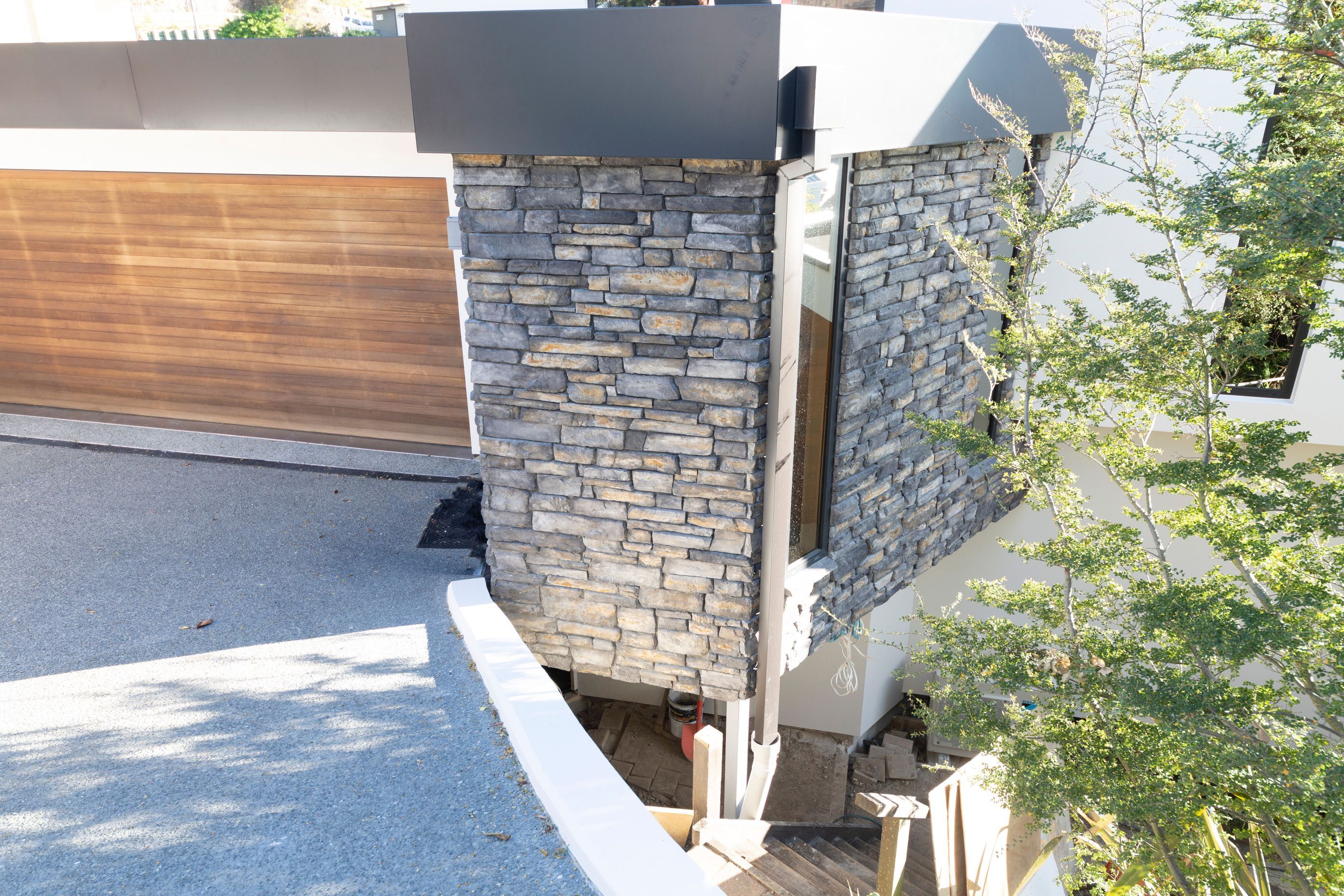 Hillview House