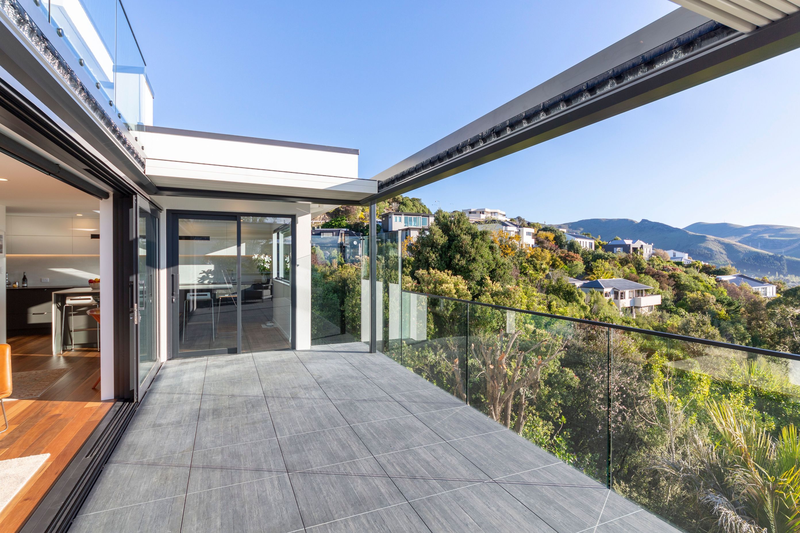 Hillview House
