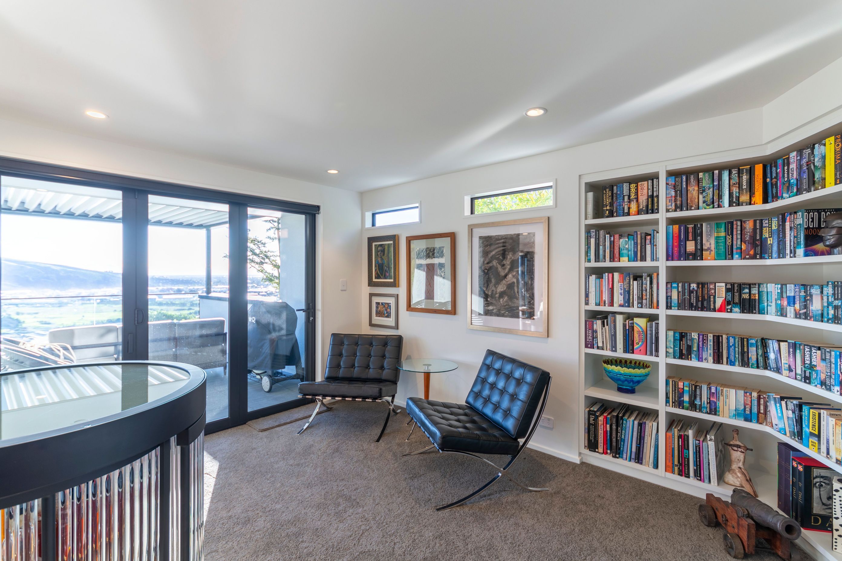 Hillview House