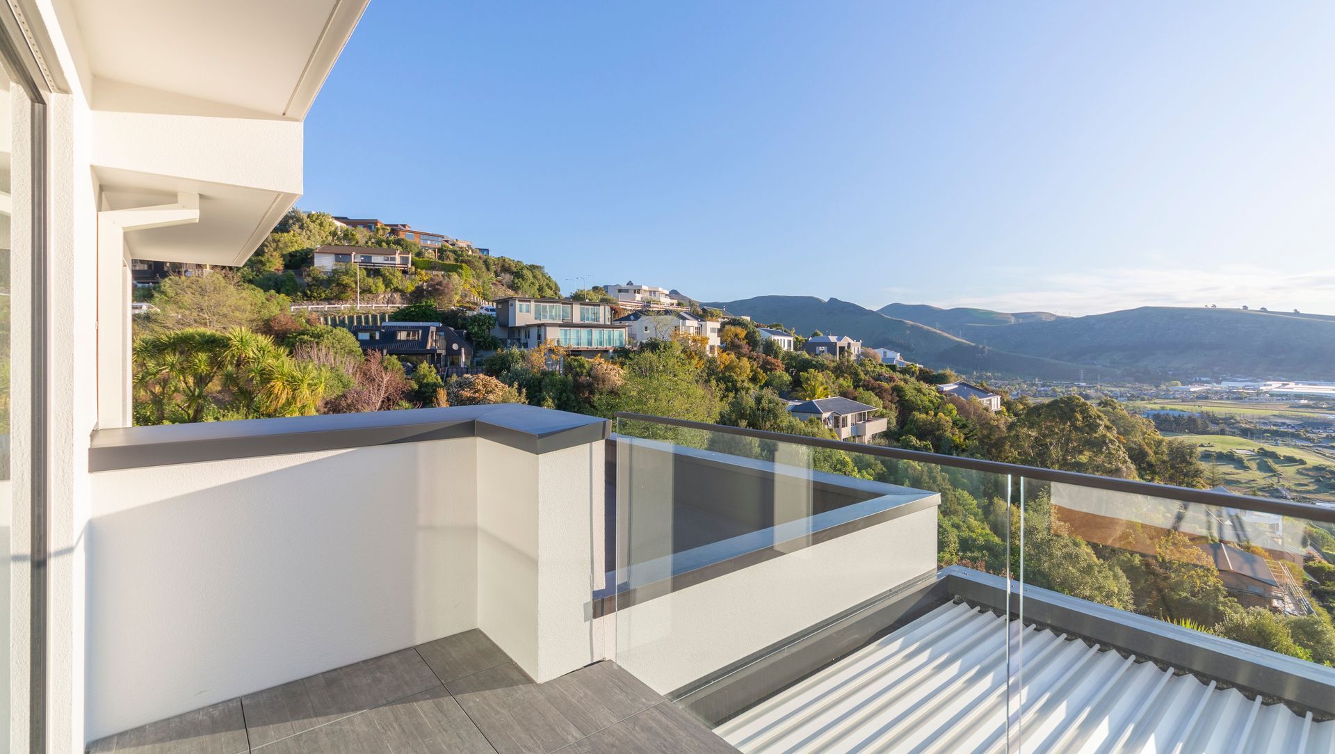 Hillview House banner