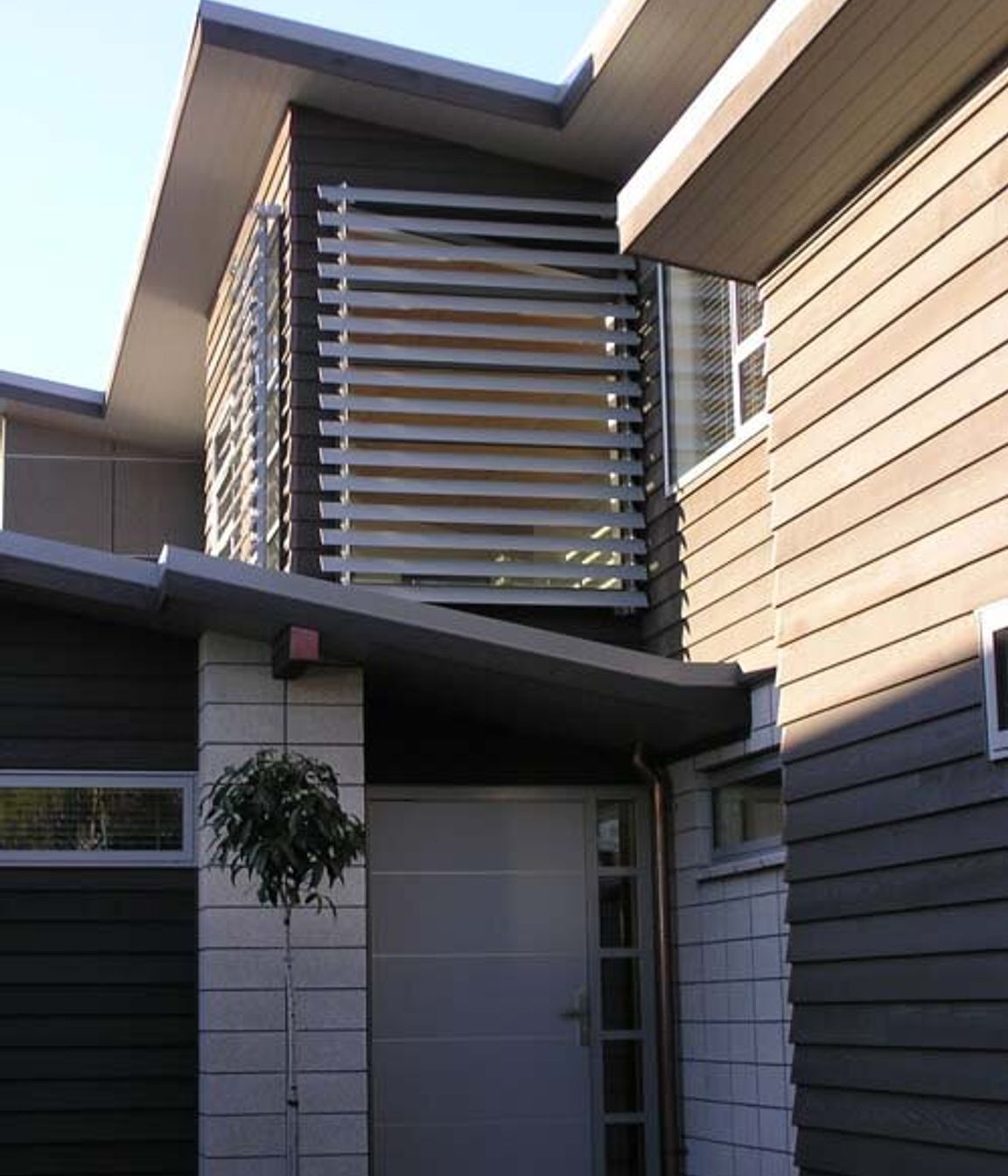 Mahoe House