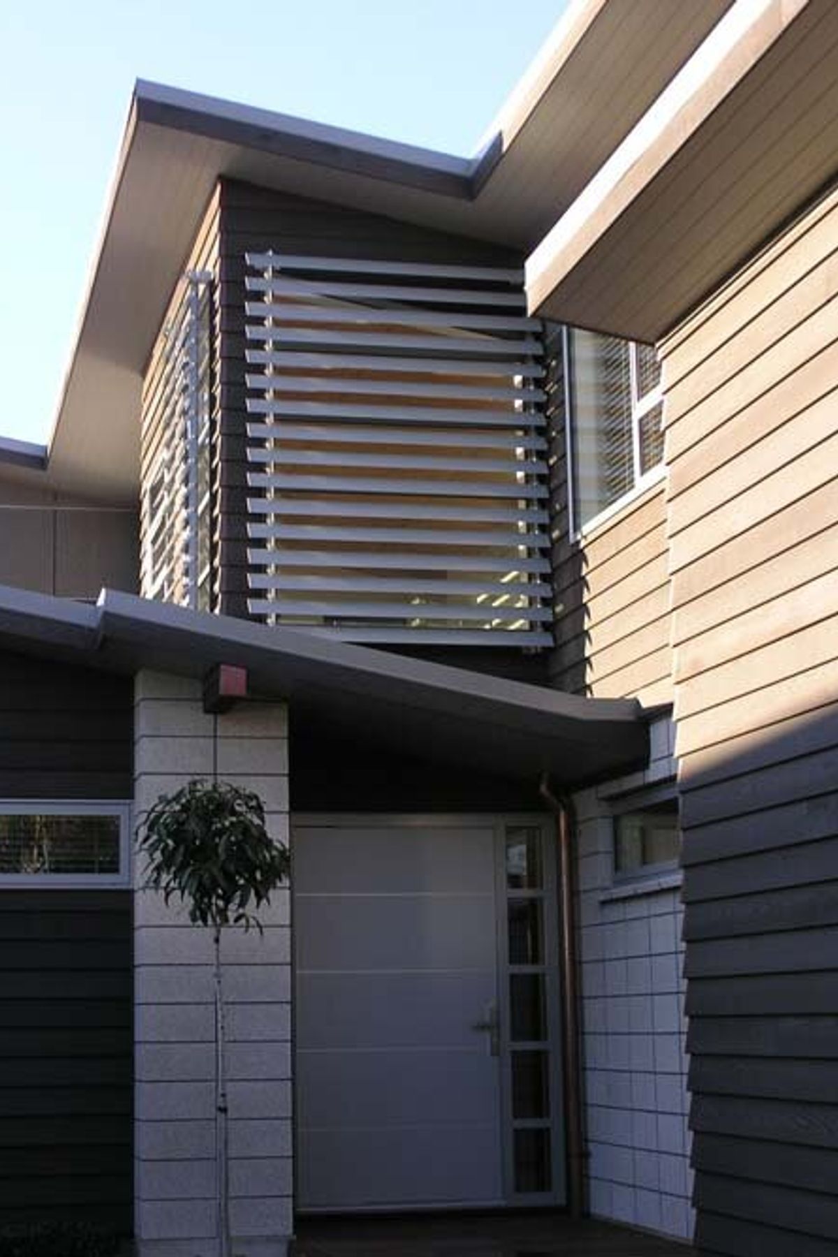 Mahoe House