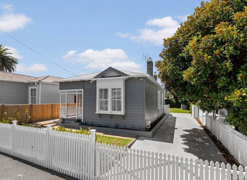 Onehunga House