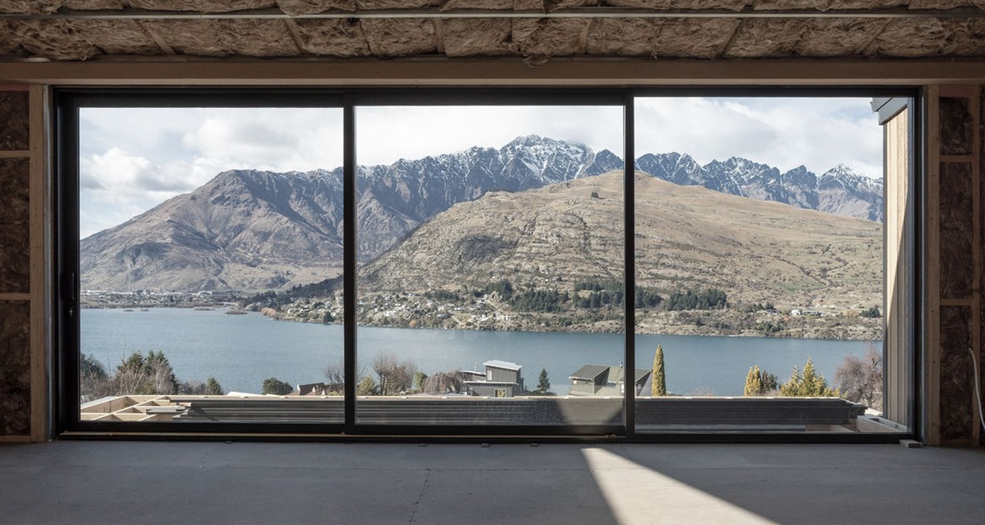 Queenstown Hill banner