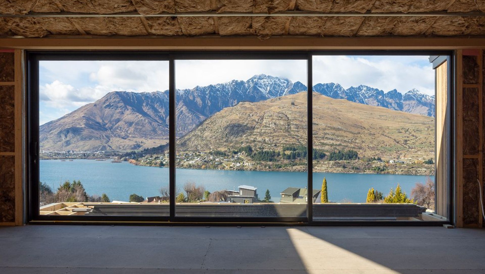 Queenstown Hill banner