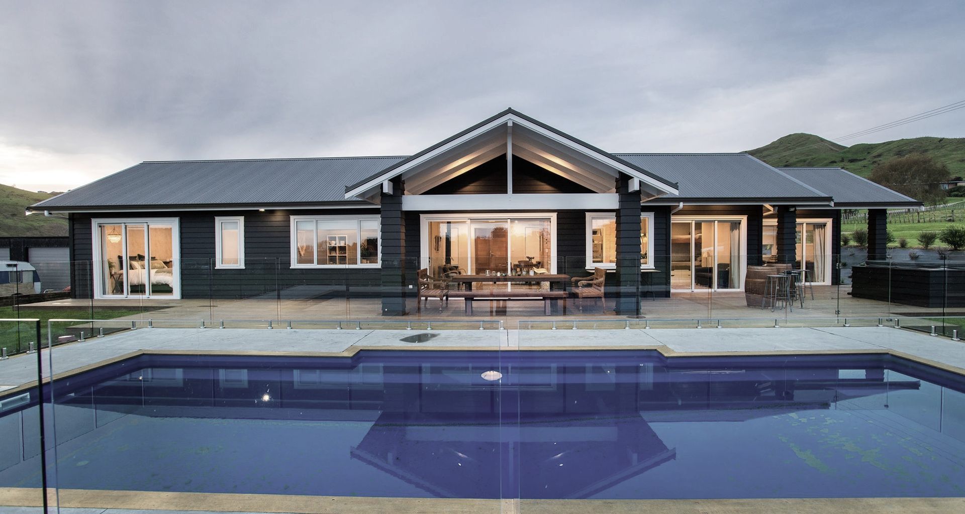 Scarleys Way New Build banner