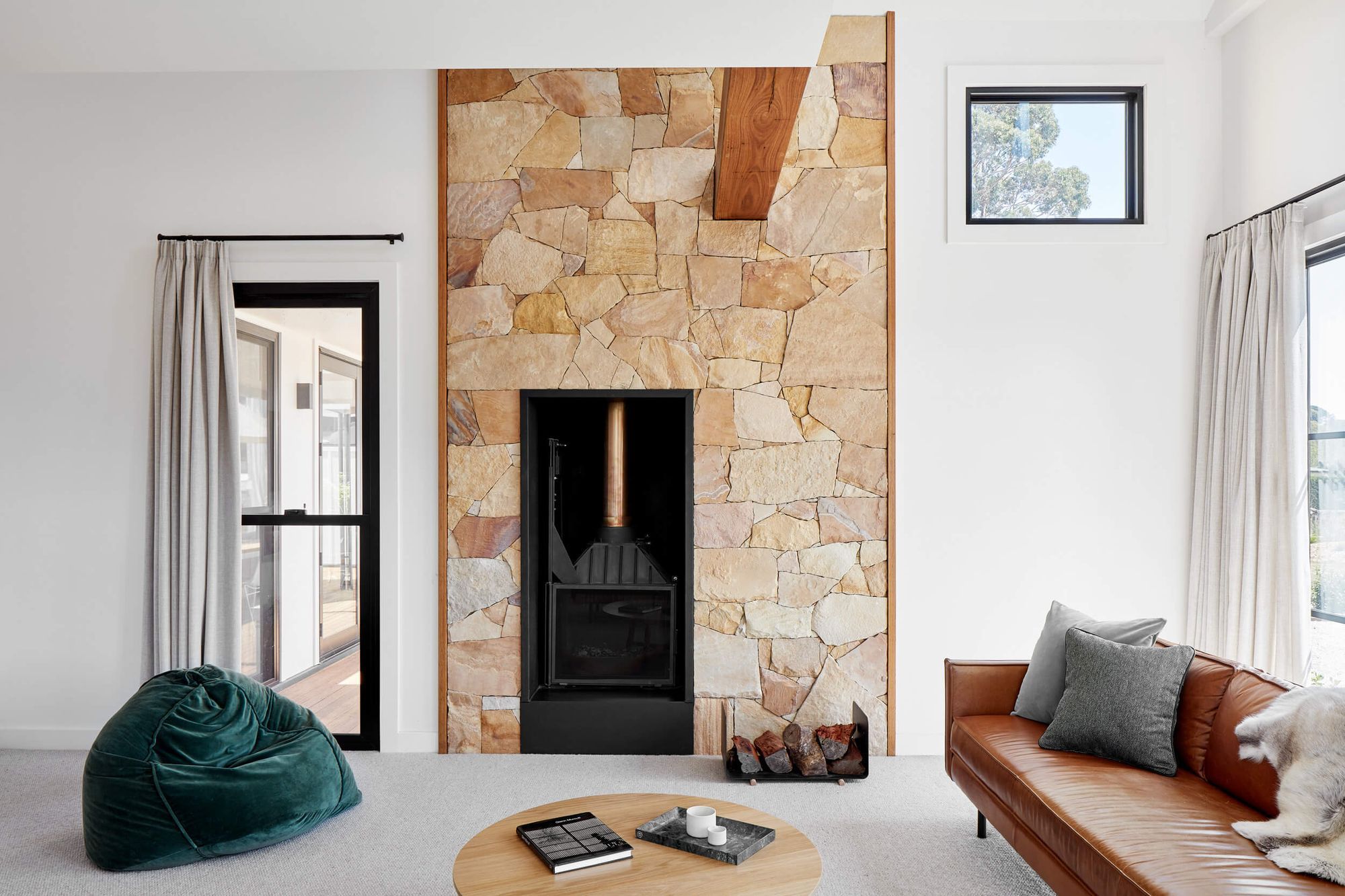 Village House Woodend