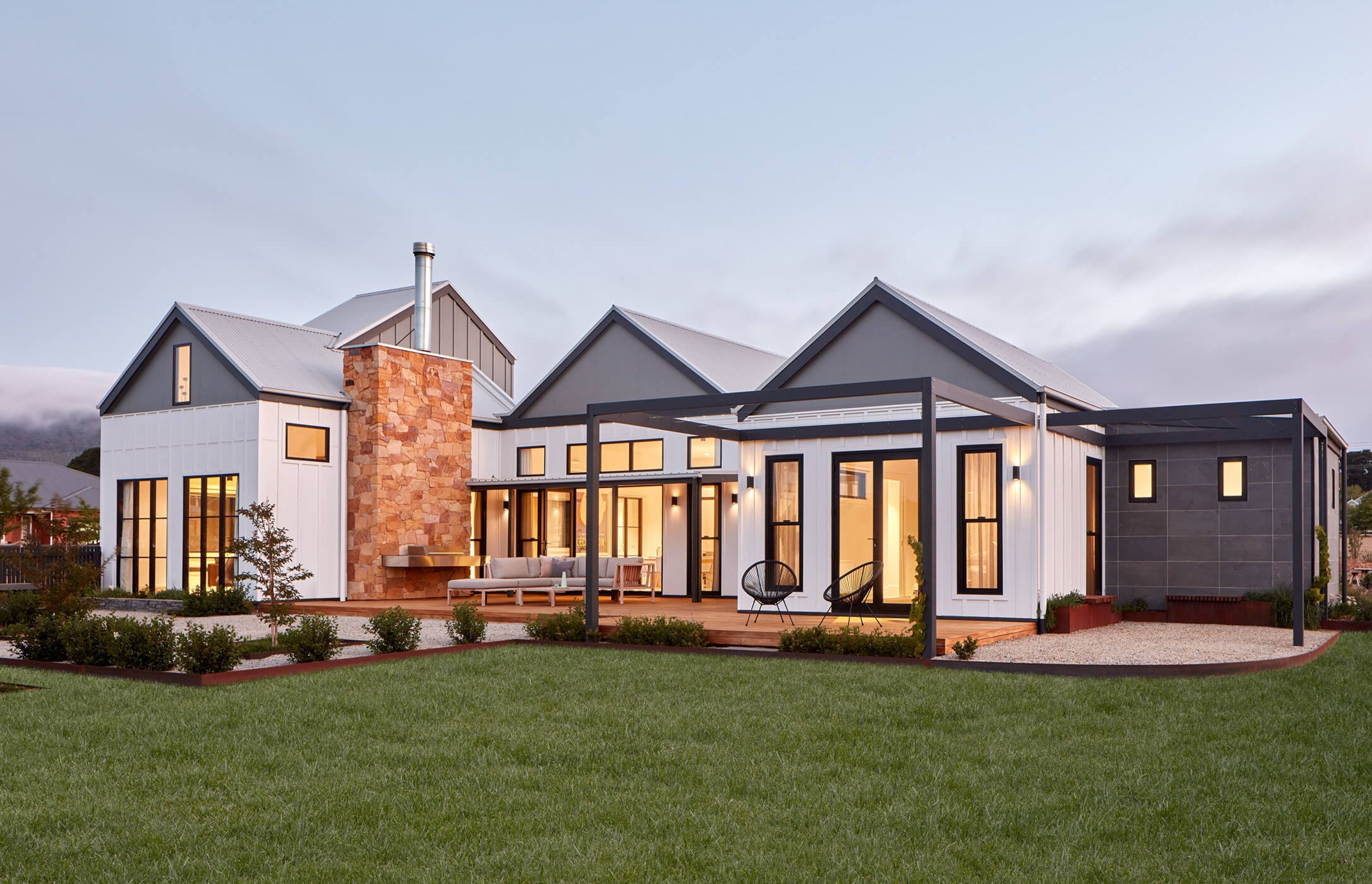 Village House Woodend