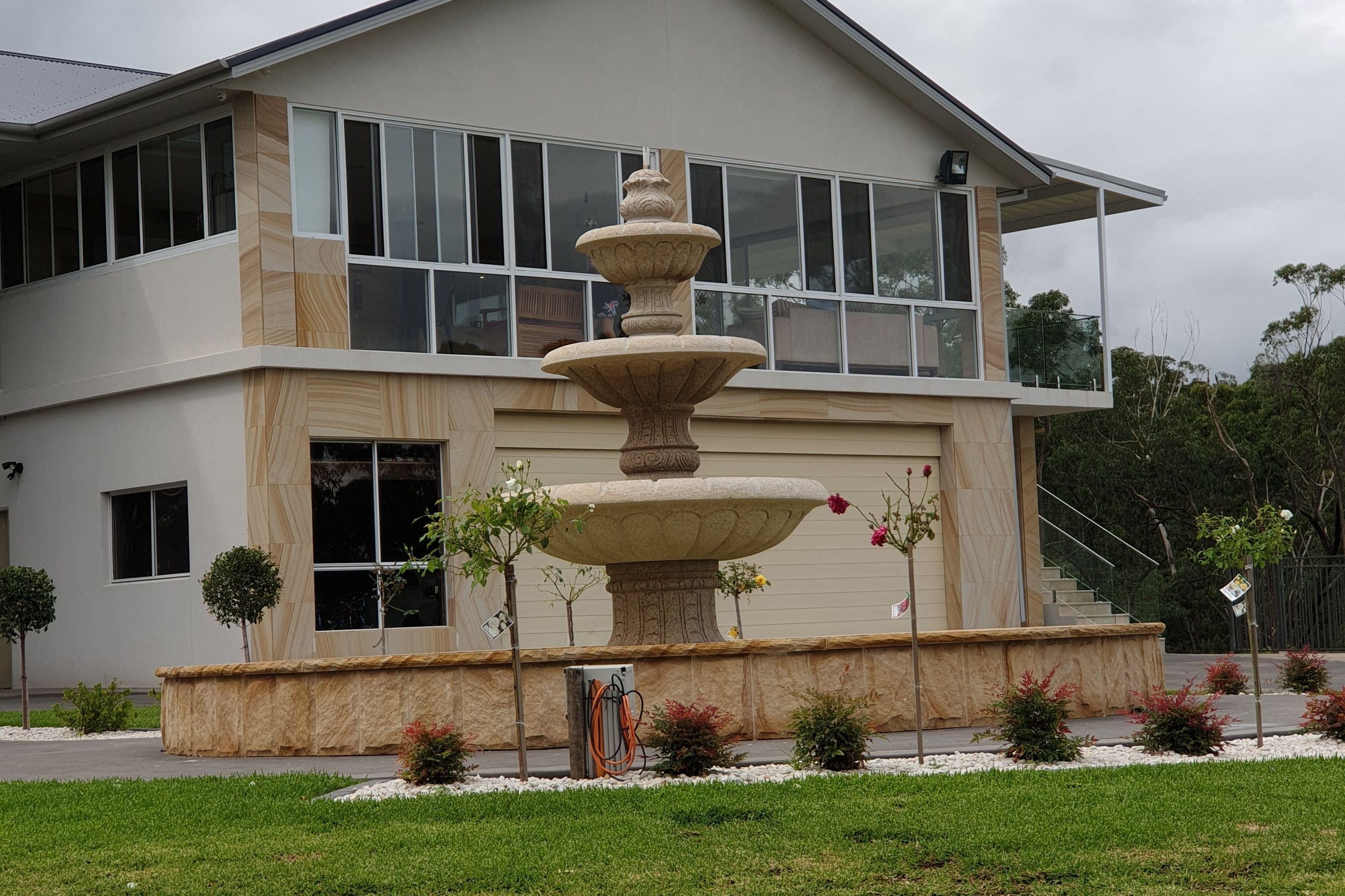 Annangrove Abode: Alterations &amp; Additions to 1970's House