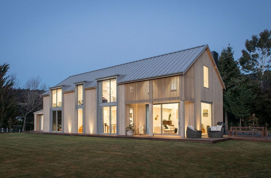 Mount Iron Barn, Wanaka