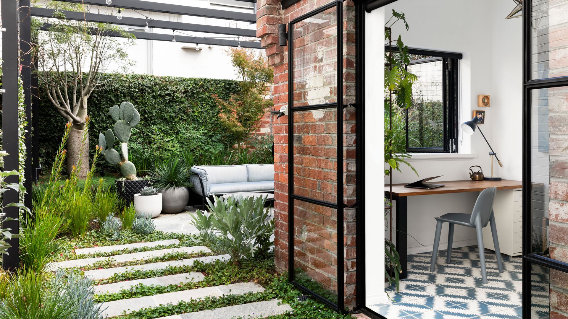 South Yarra Residence banner