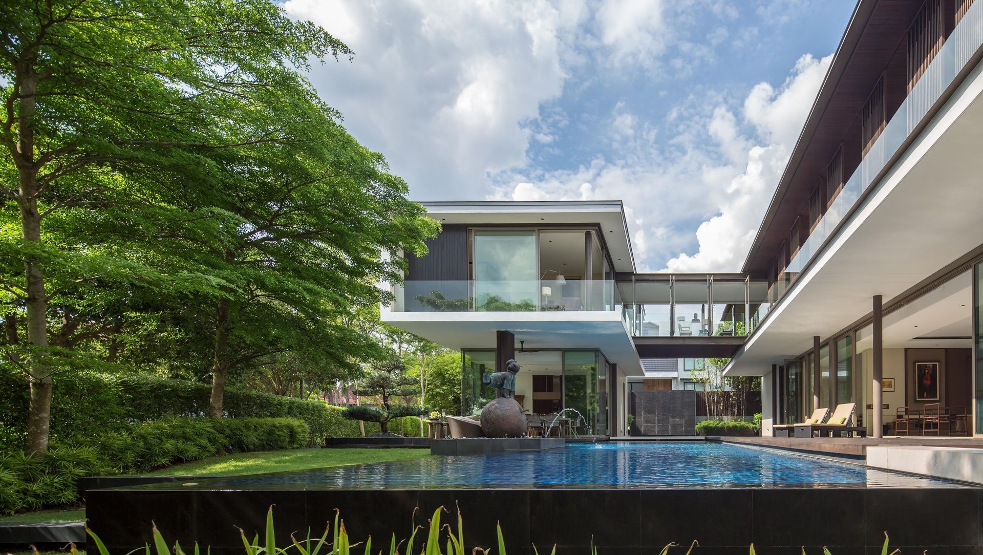 Verandah House banner