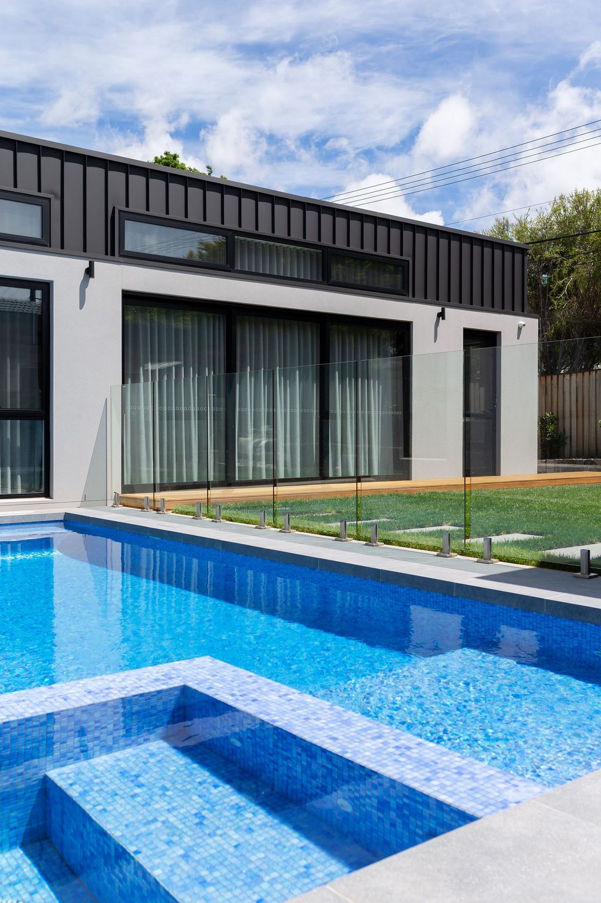 A + E Residence