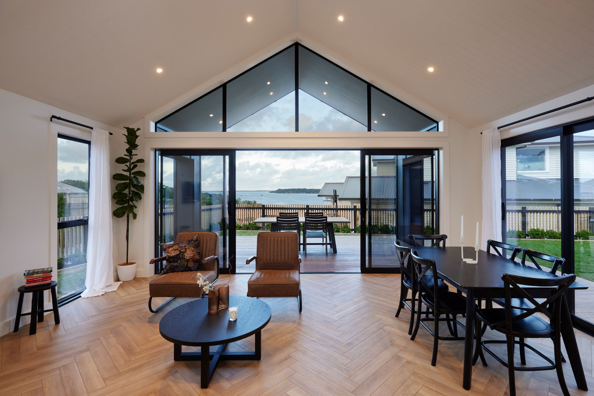 The 15° House
