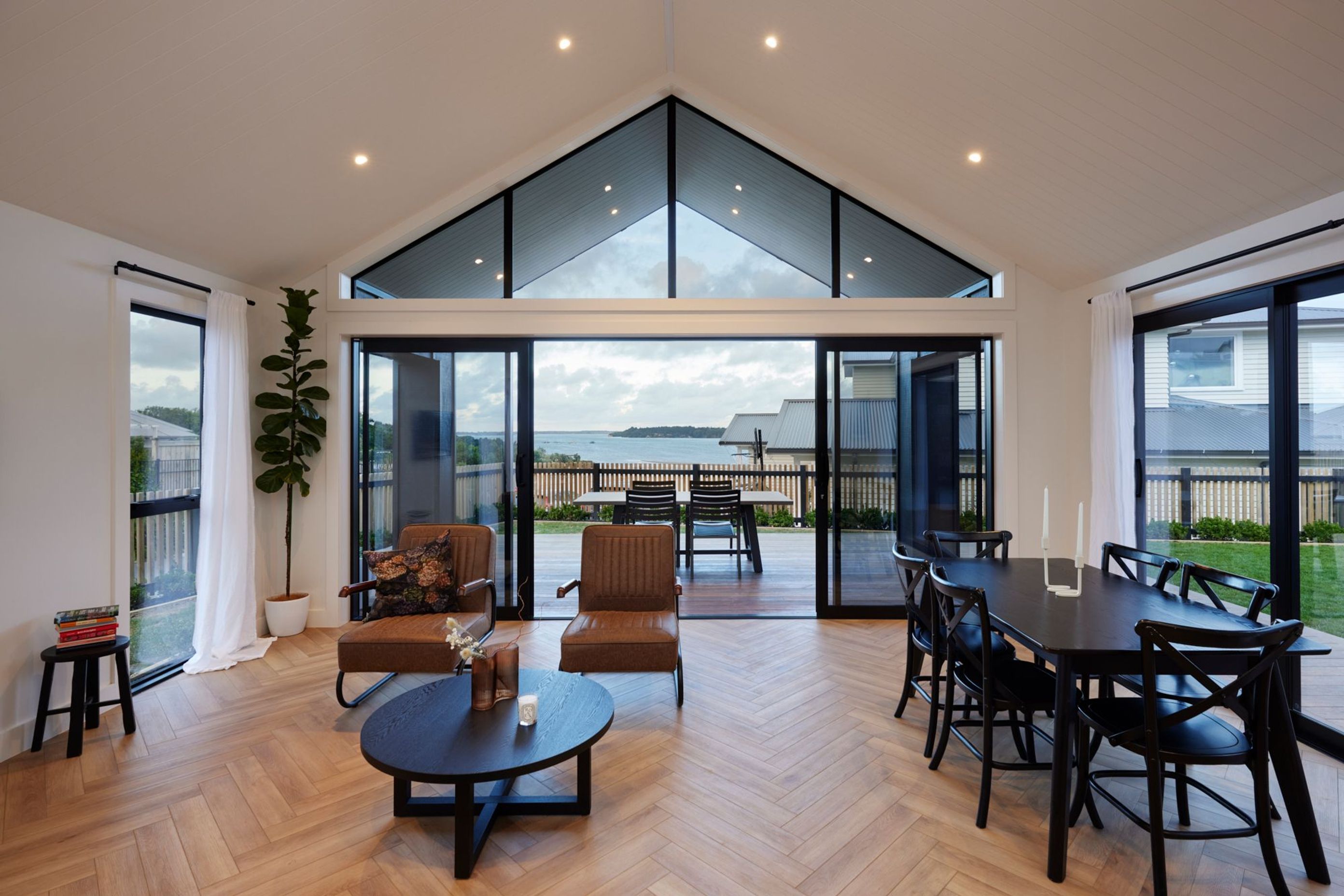 The 15° House
