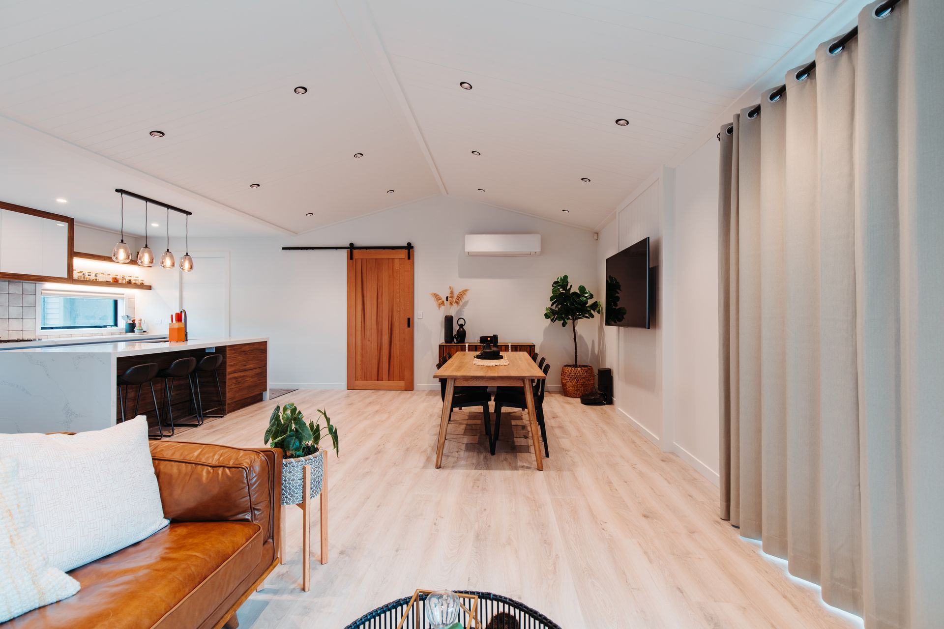 Flagstaff | Hamilton