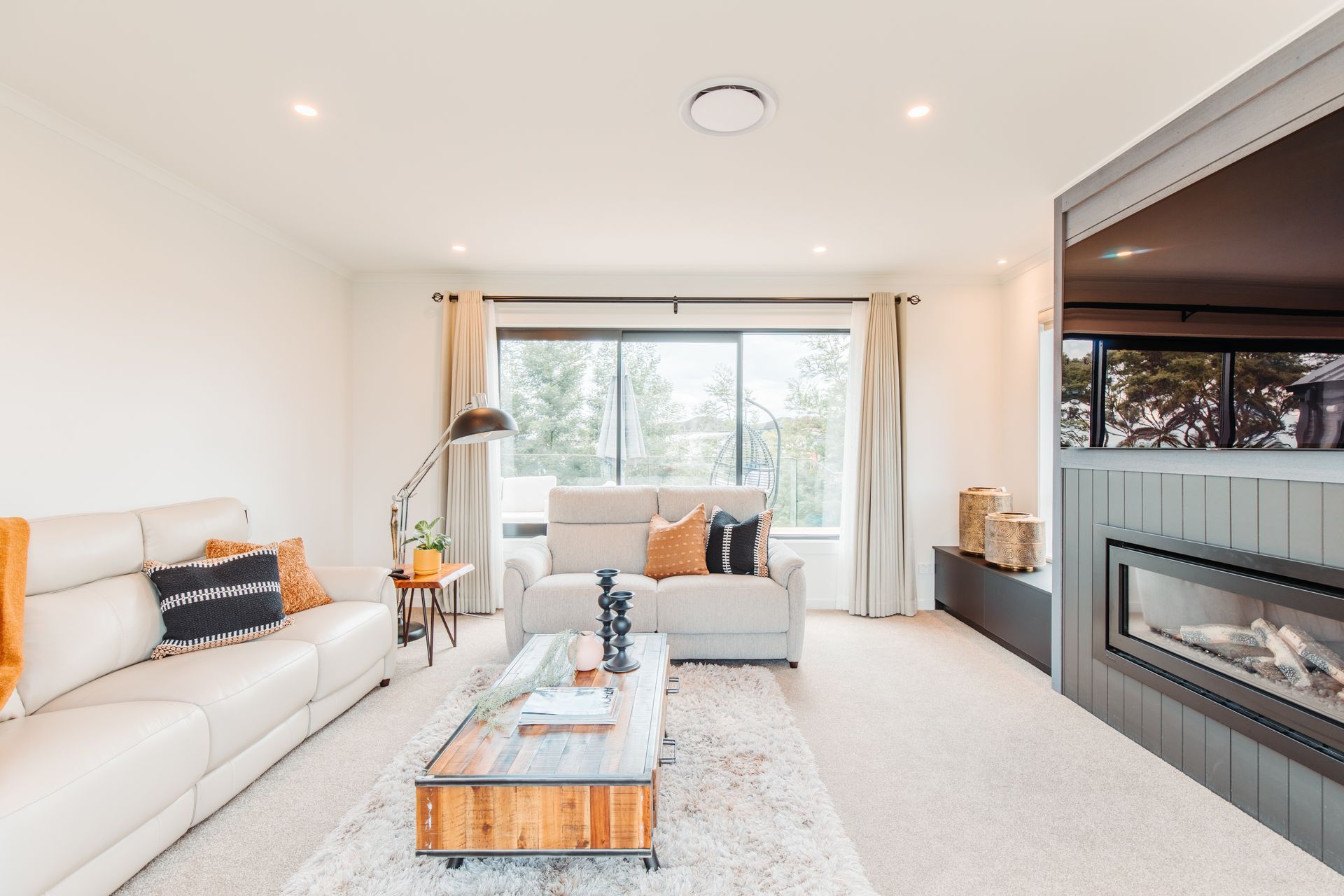 Flagstaff | Hamilton