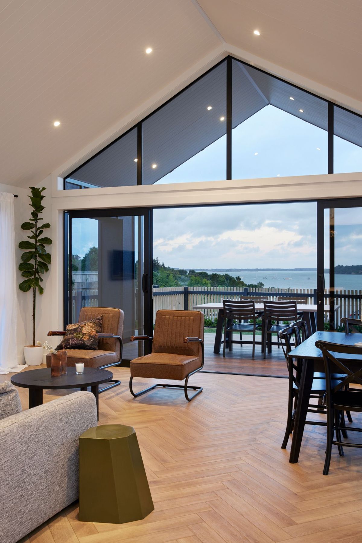 The 15° House