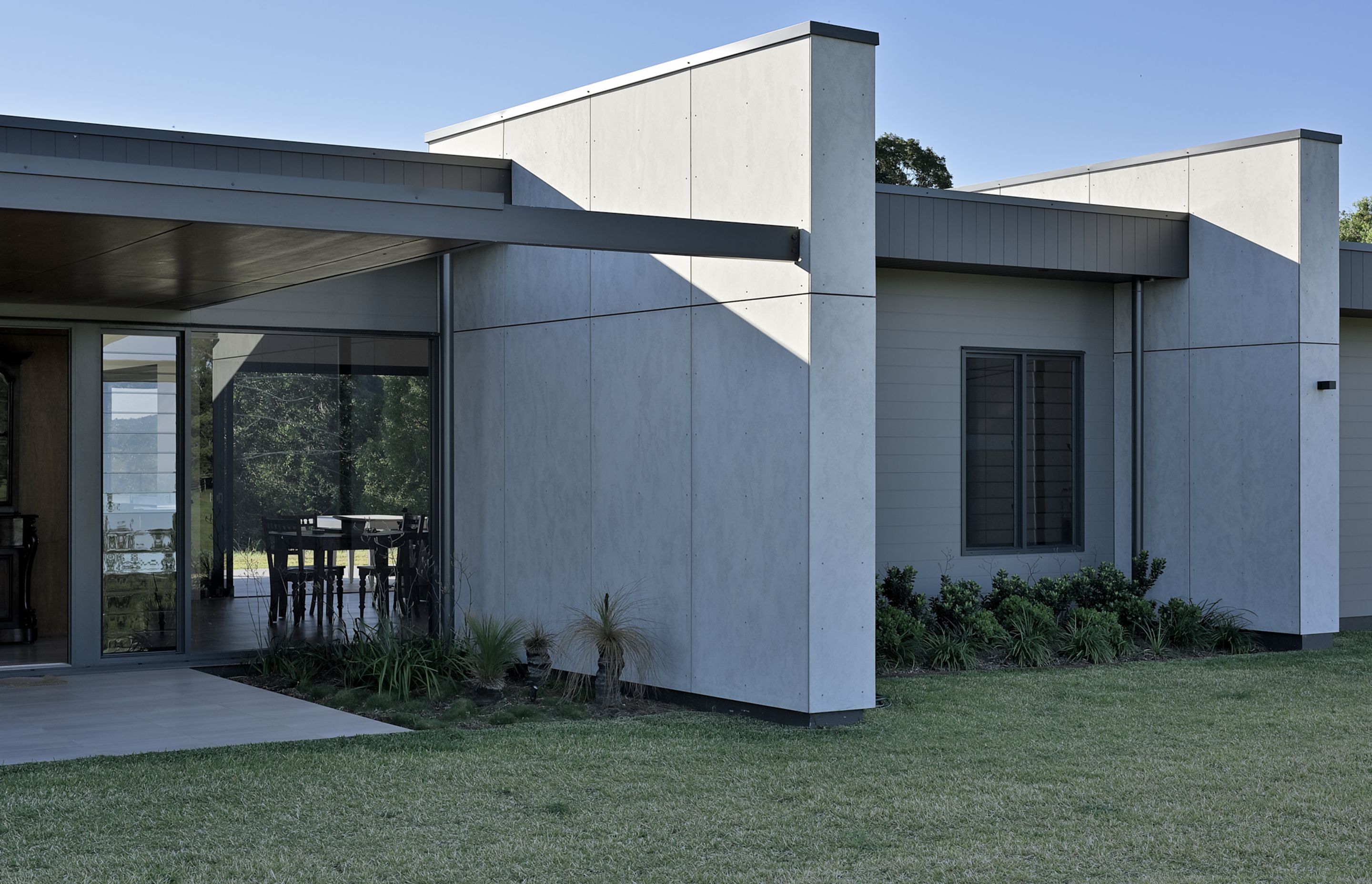 Dulong Residence