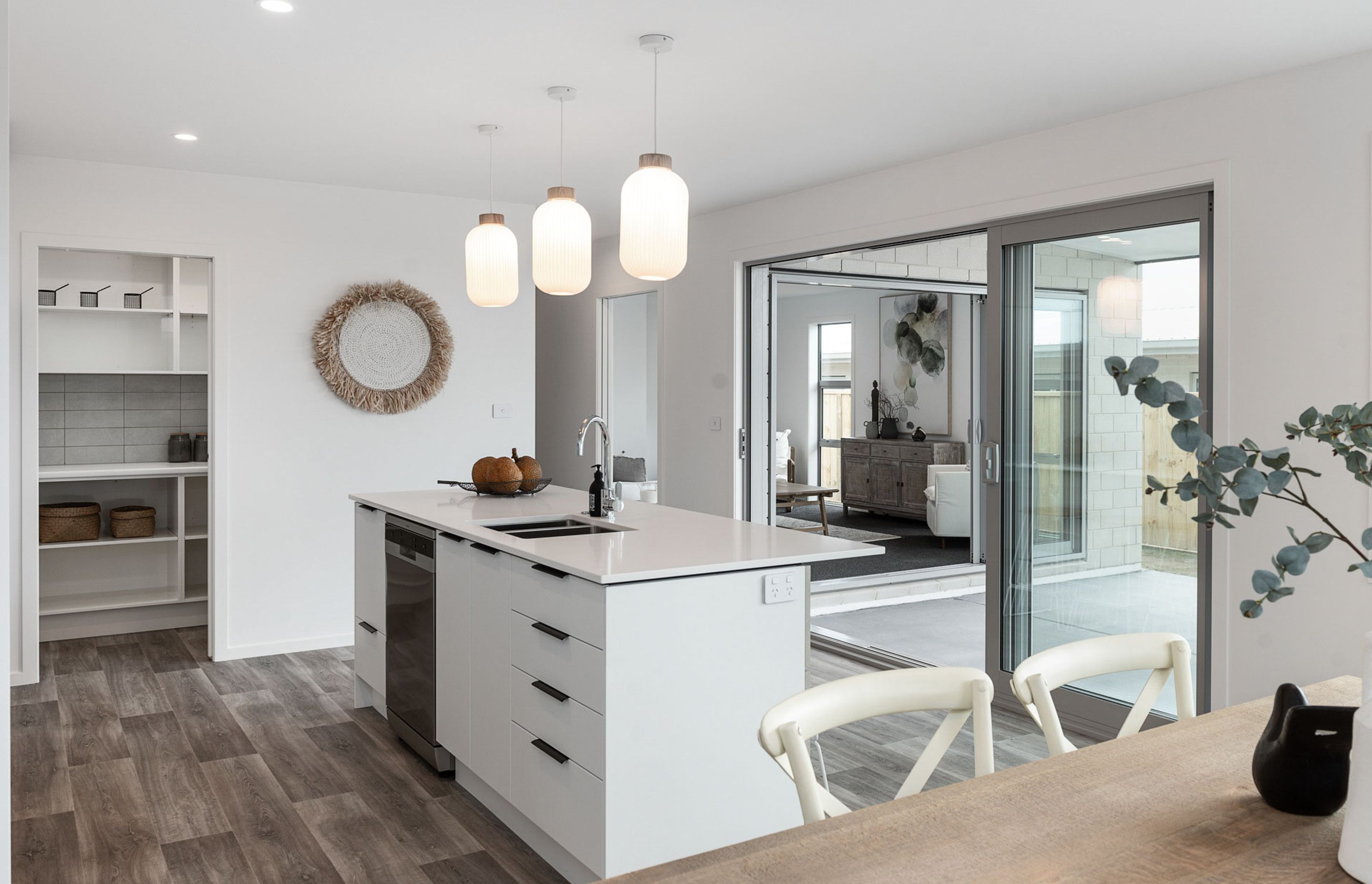 25 Tamihana Ave