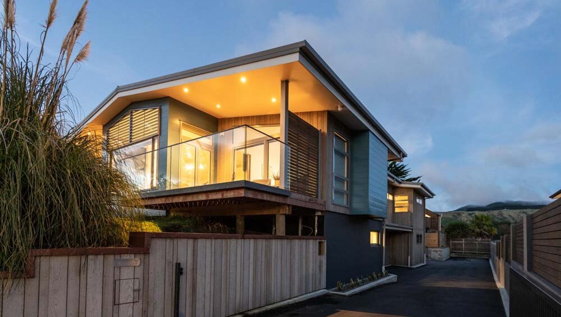 Raumati House banner