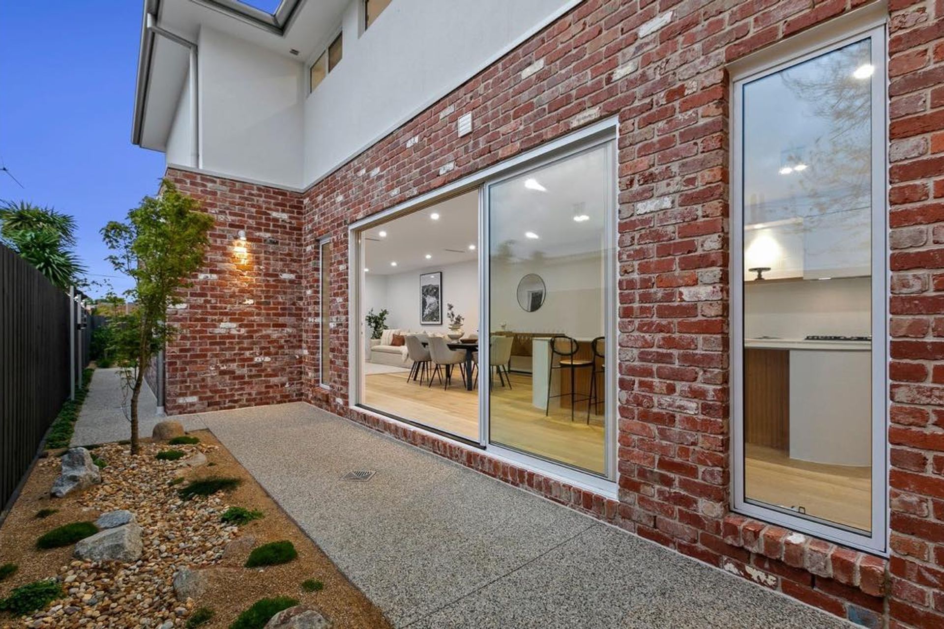 9 Lark Street, Altona