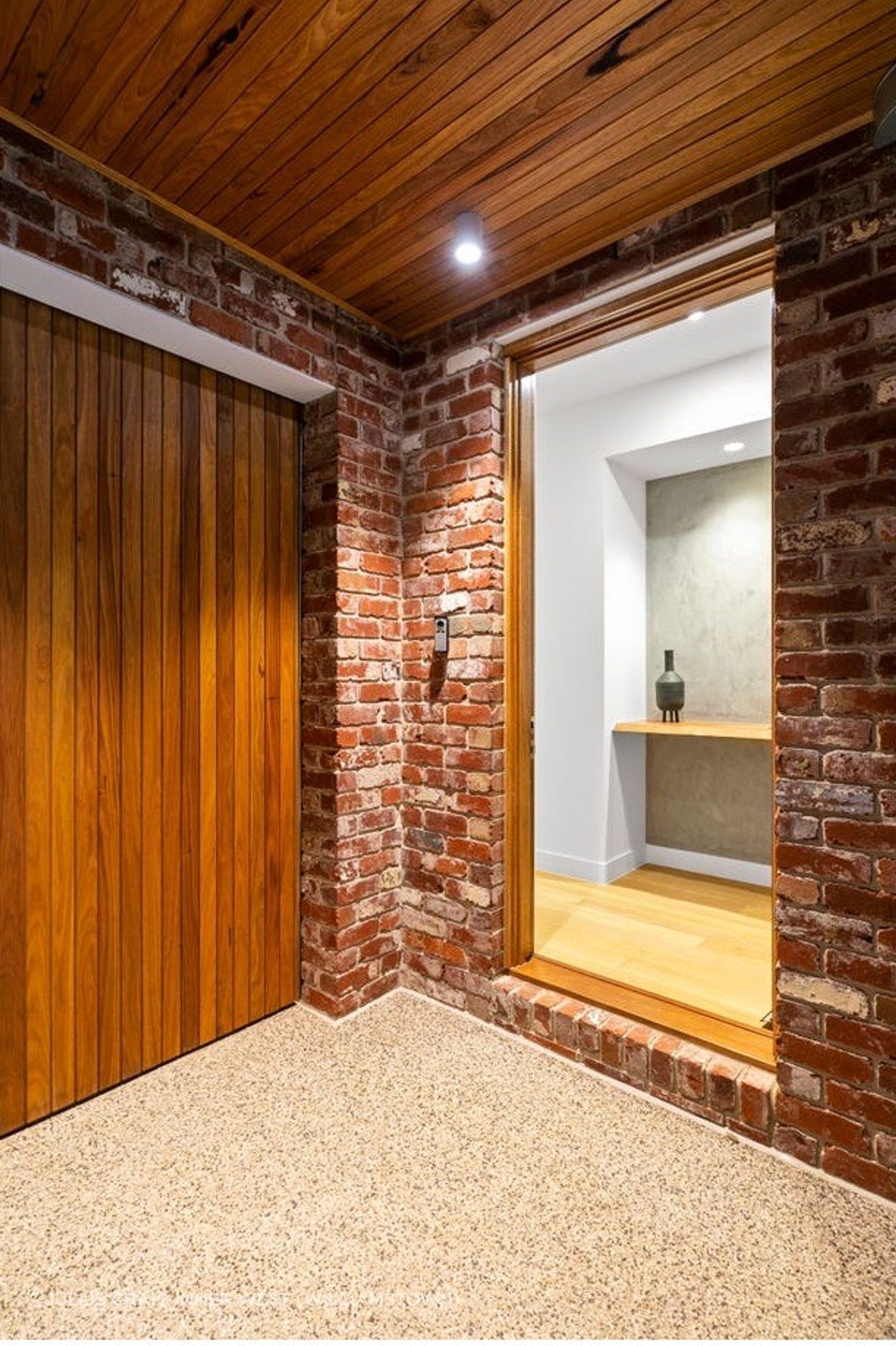 9 Lark Street, Altona