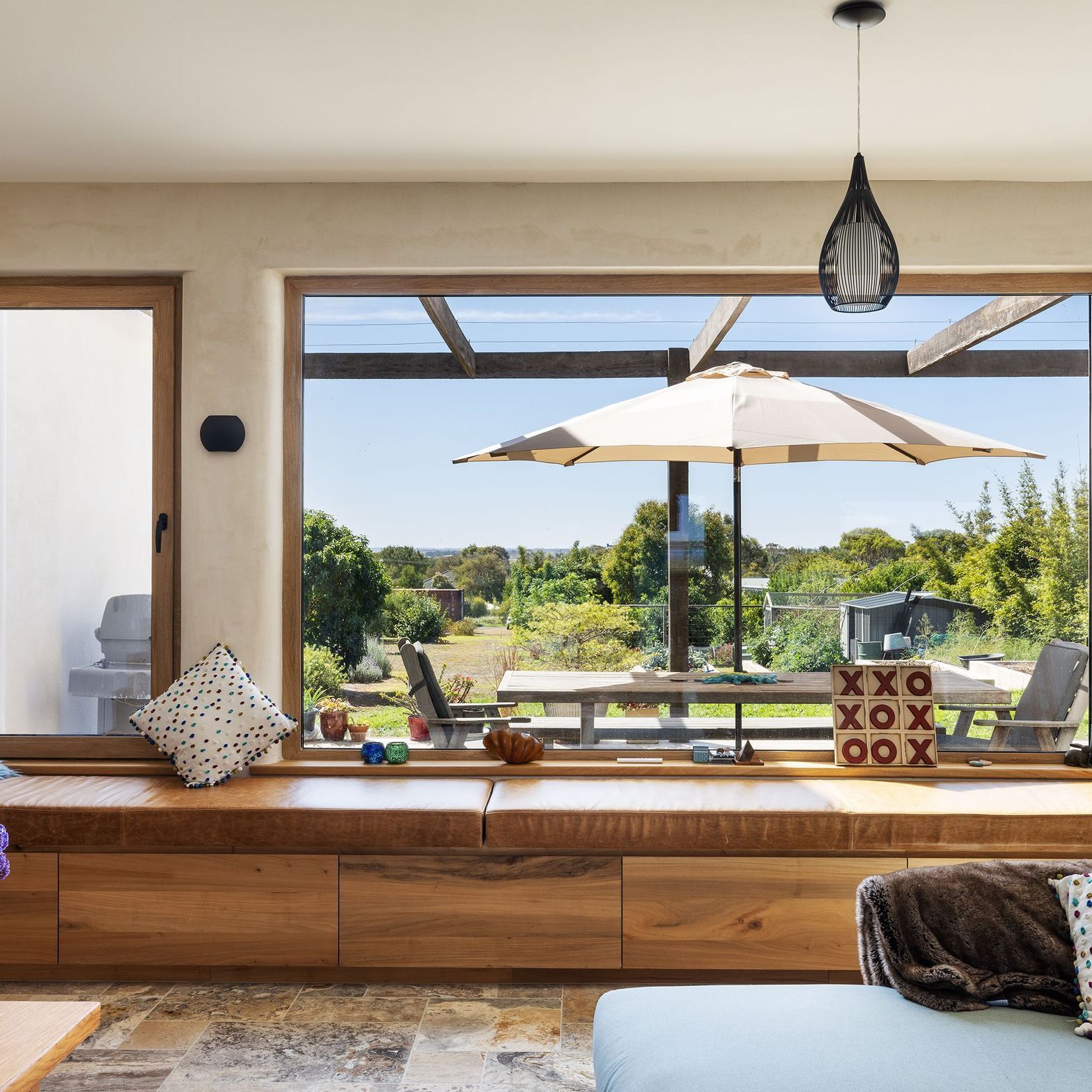 290Lakeview180.jpg