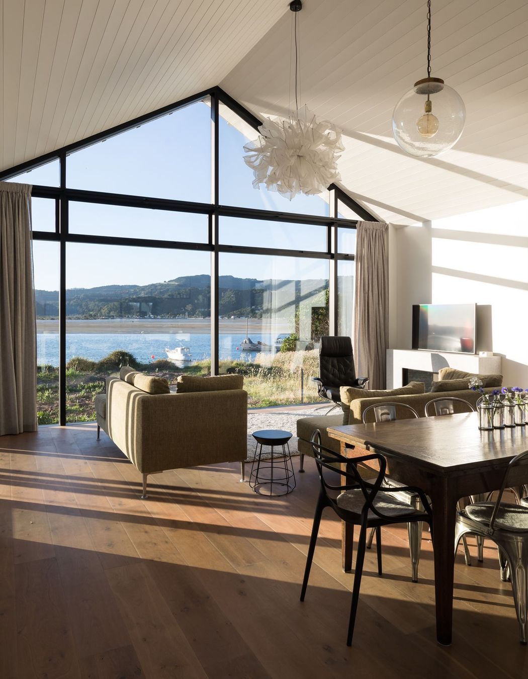 Omaha Home by Studio Kayser