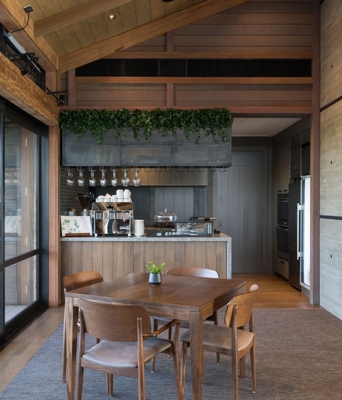 The Lake House, Pacific Lakes Village
