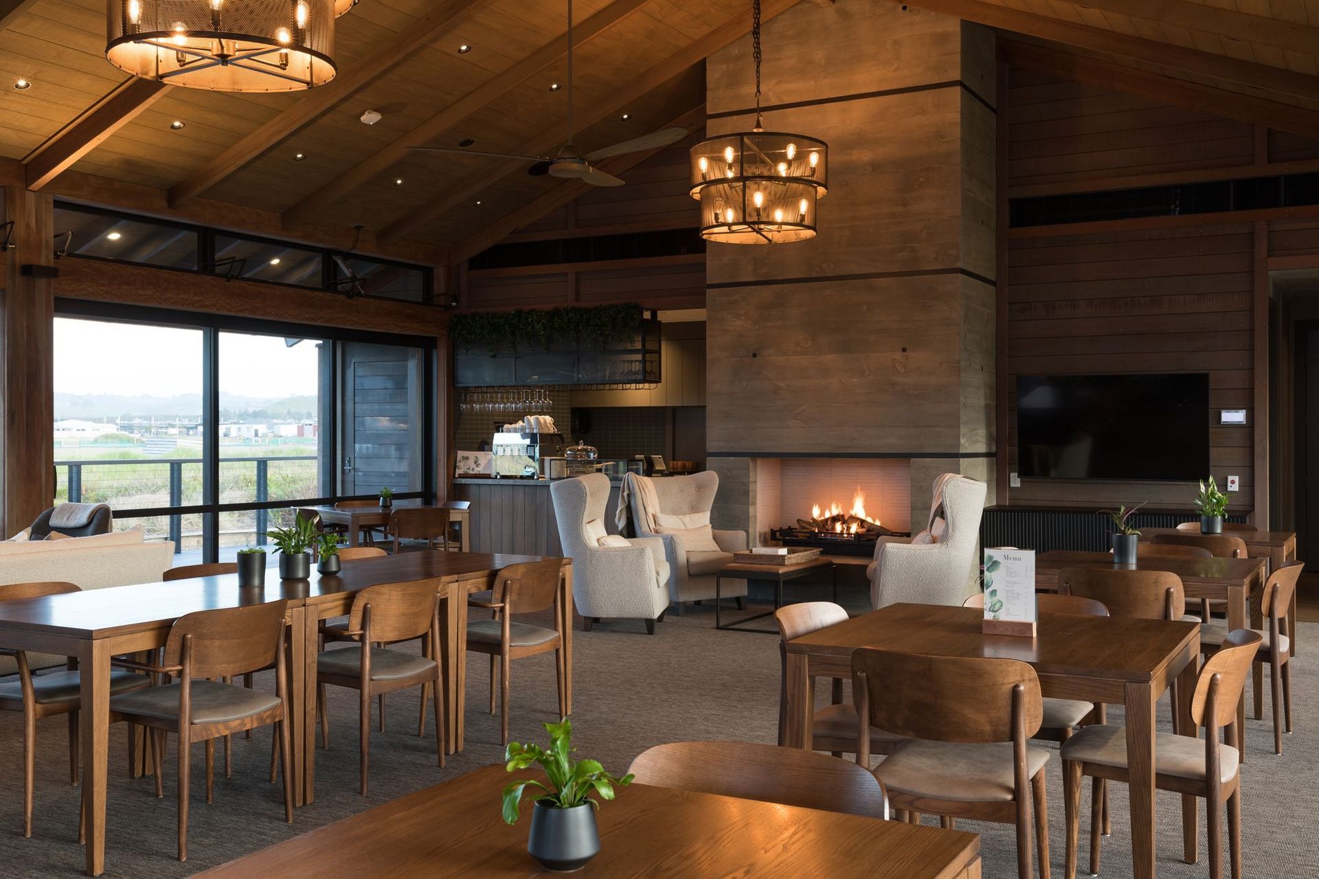 The Lake House, Pacific Lakes Village