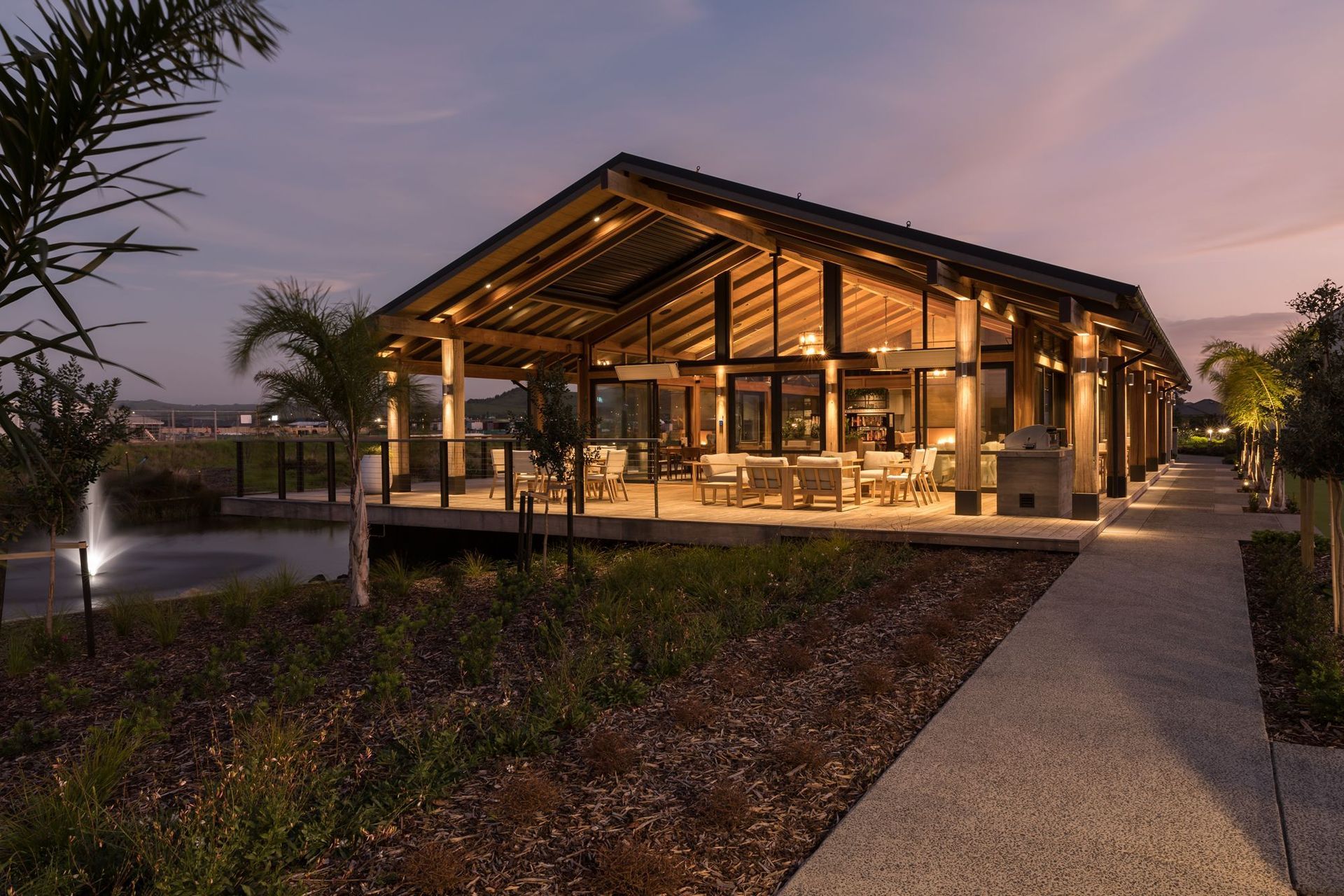 The Lake House, Pacific Lakes Village