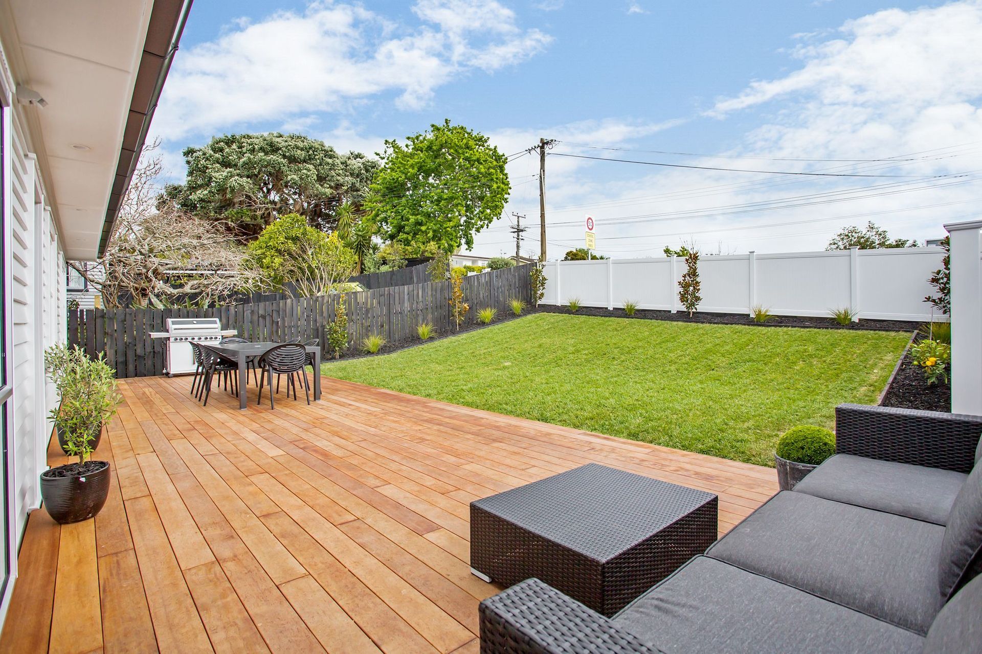 Birkdale Road, Birkdale