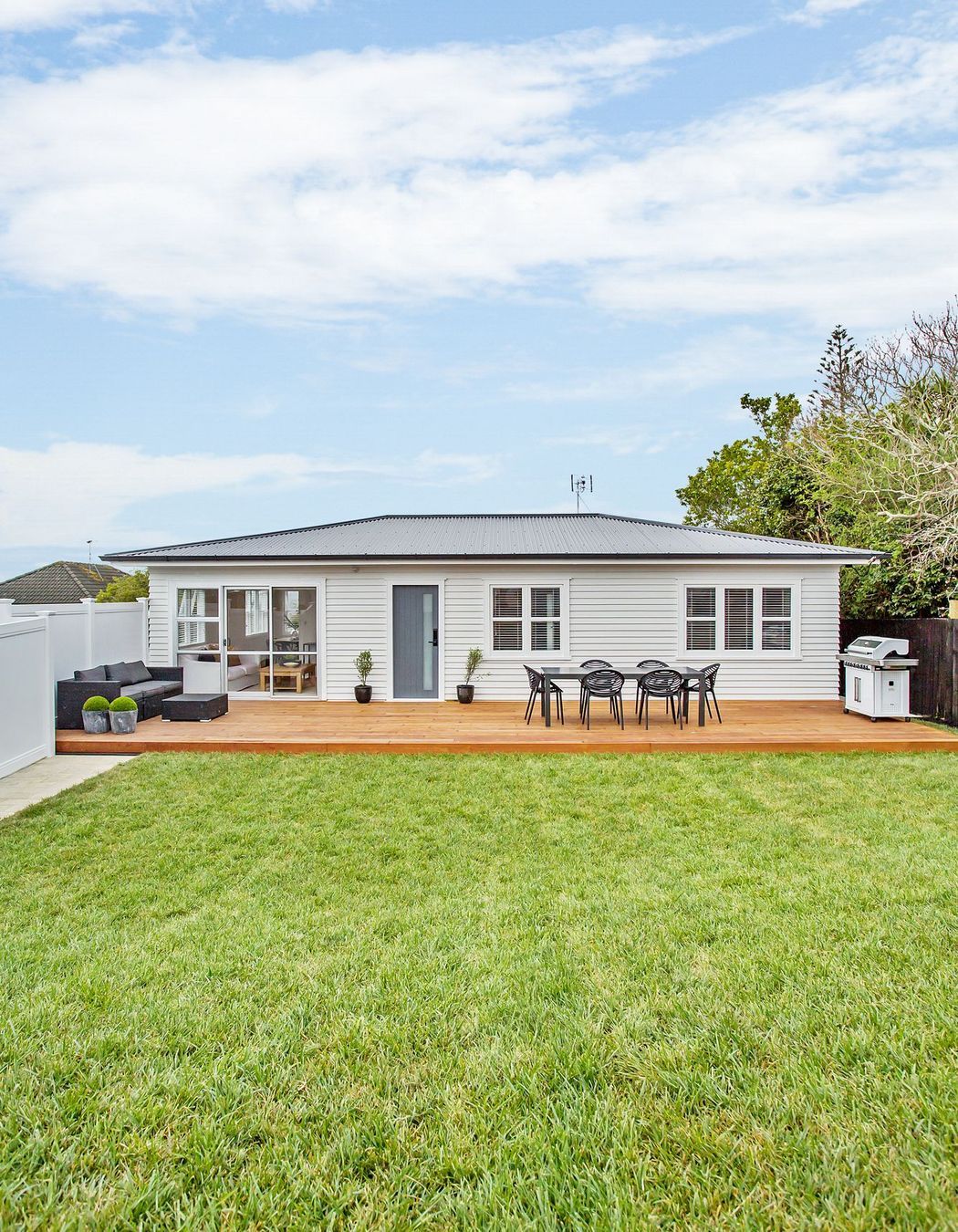 Birkdale Road, Birkdale