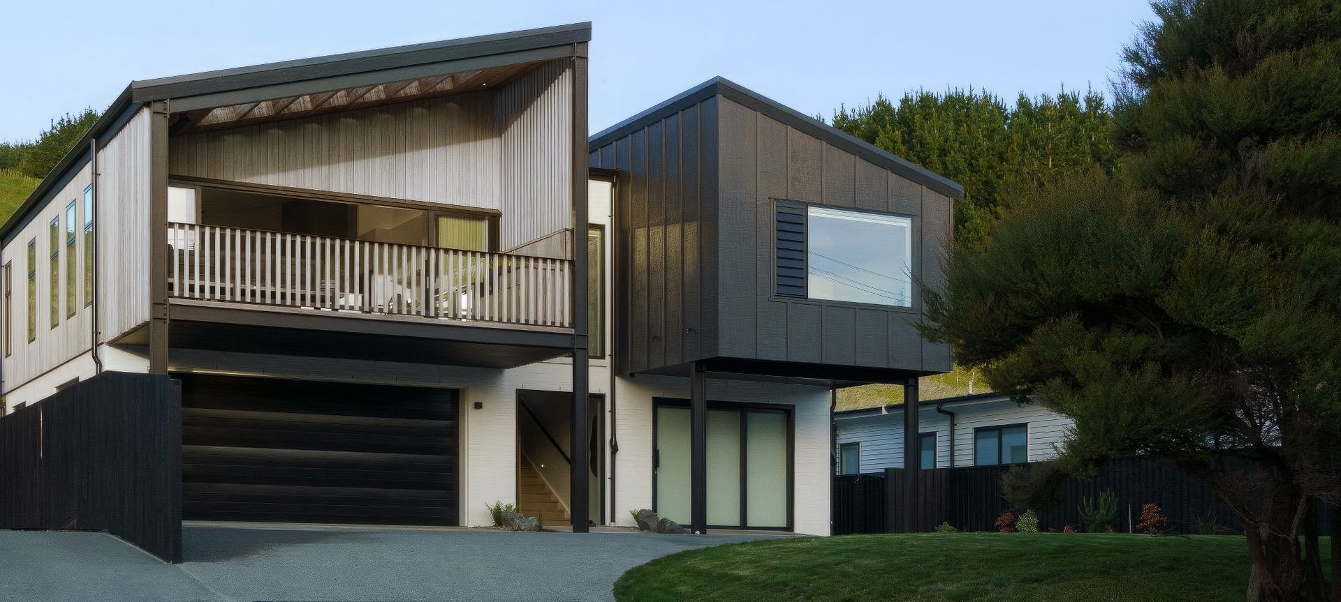 Pukerua Bay House banner