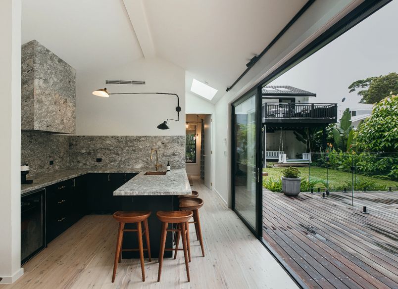 Keshi Cottage