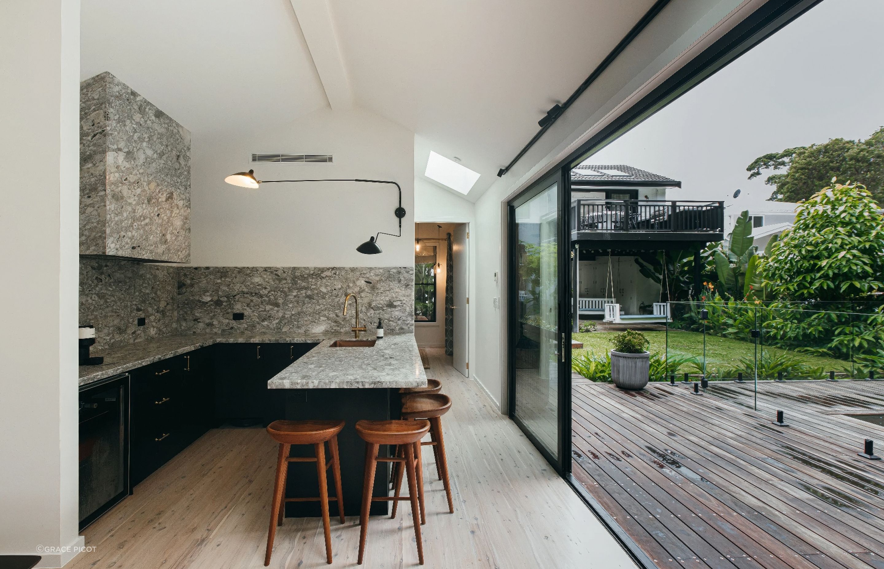 2xKeshi-Cottage-Central-Coast-Builder7archipro.jpeg