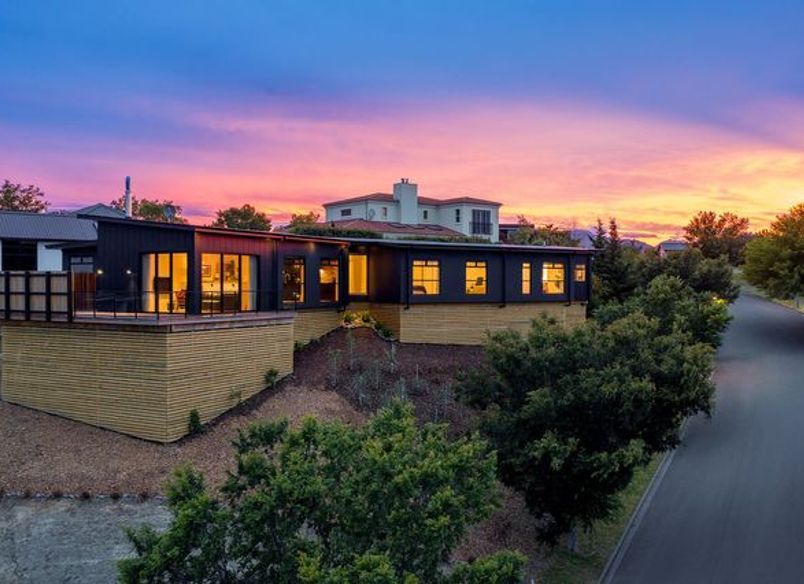 Golf View Close | Scandinavian House