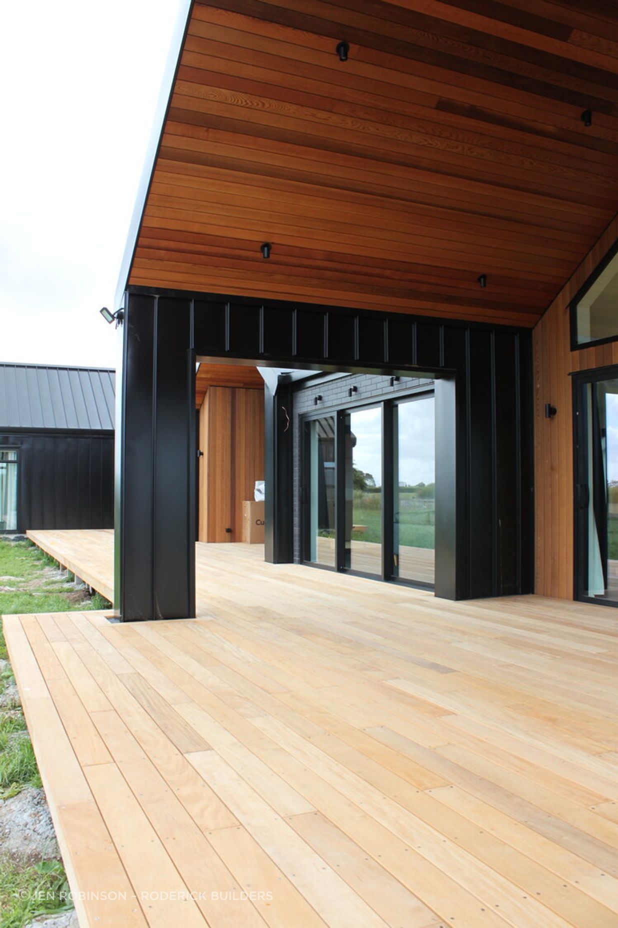 Te Kowhai , Hamilton