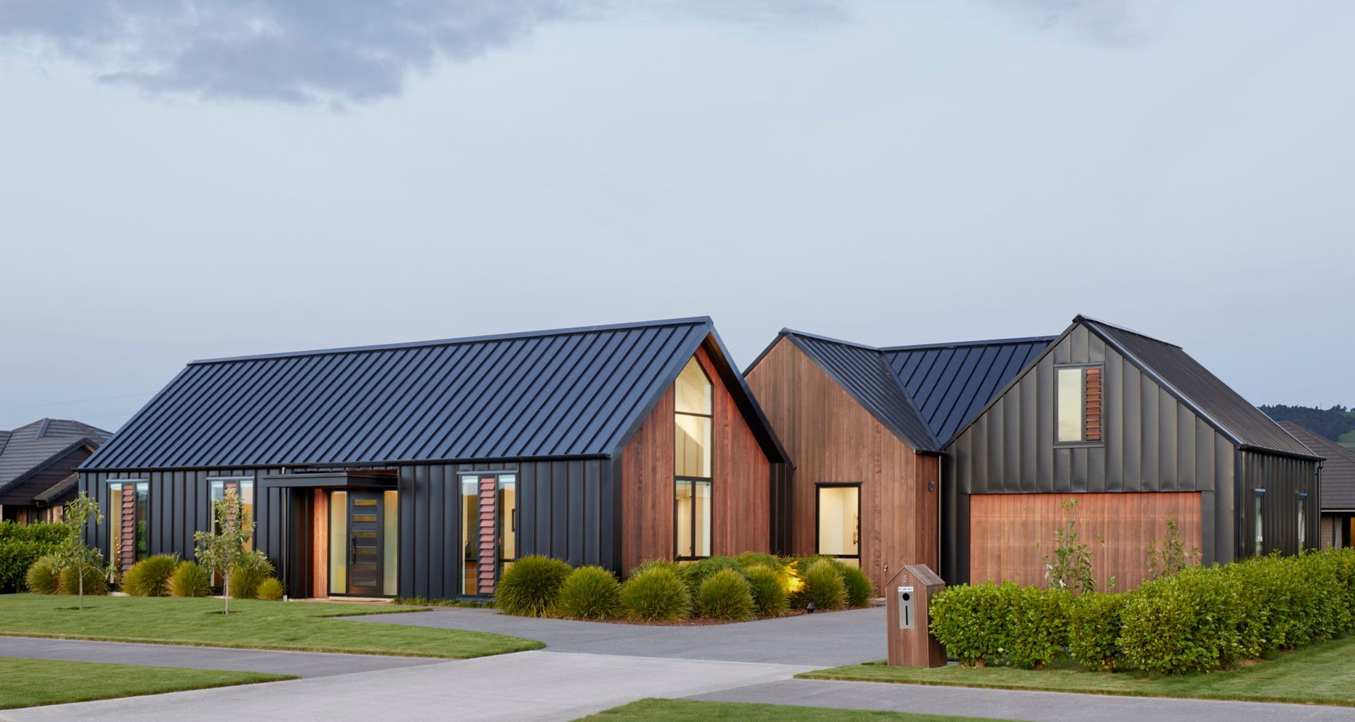 Barn House banner
