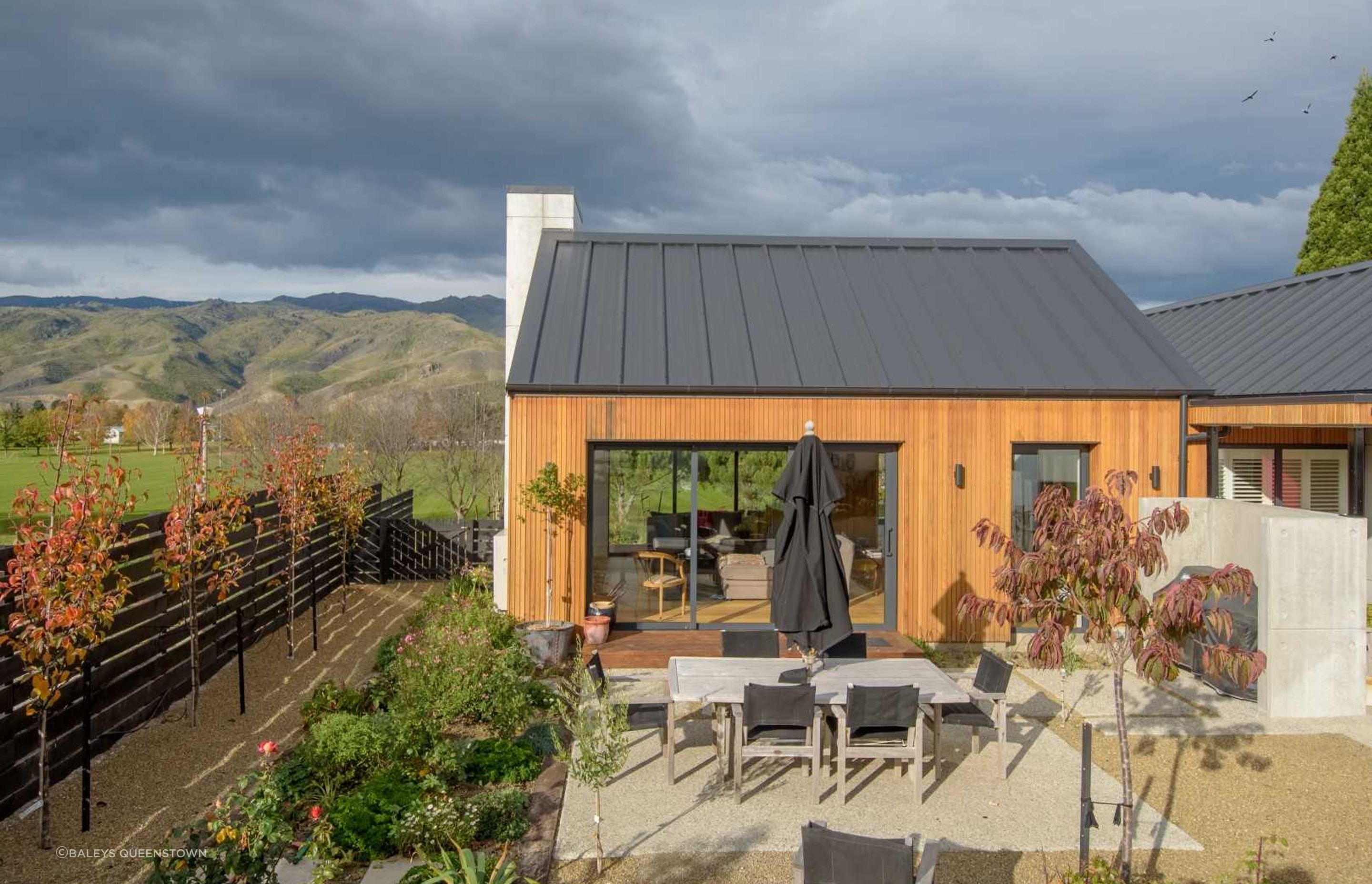 358-CM5111-Central-Otago-District.jpg