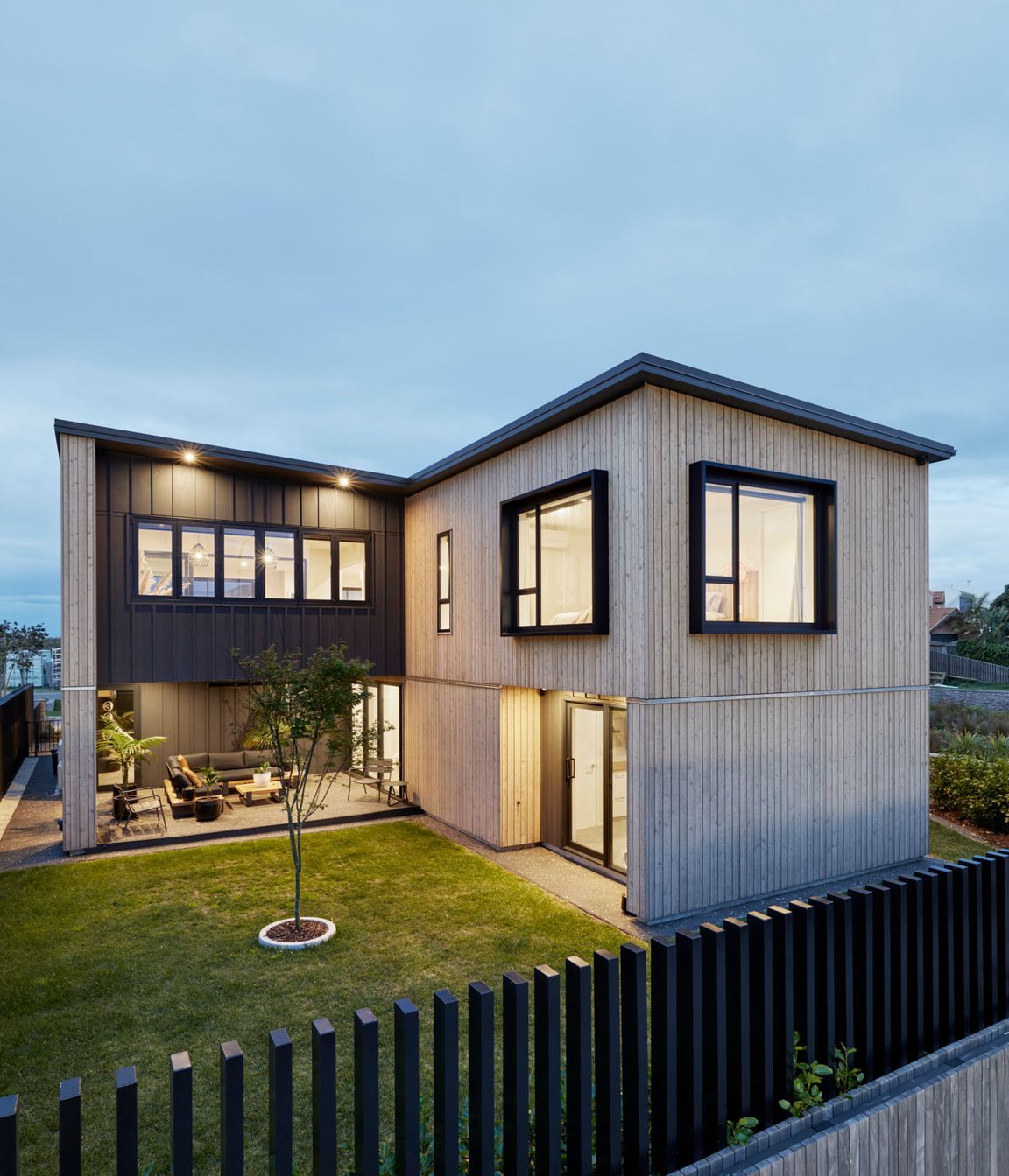 Huis Design - Papamoa Townhouse